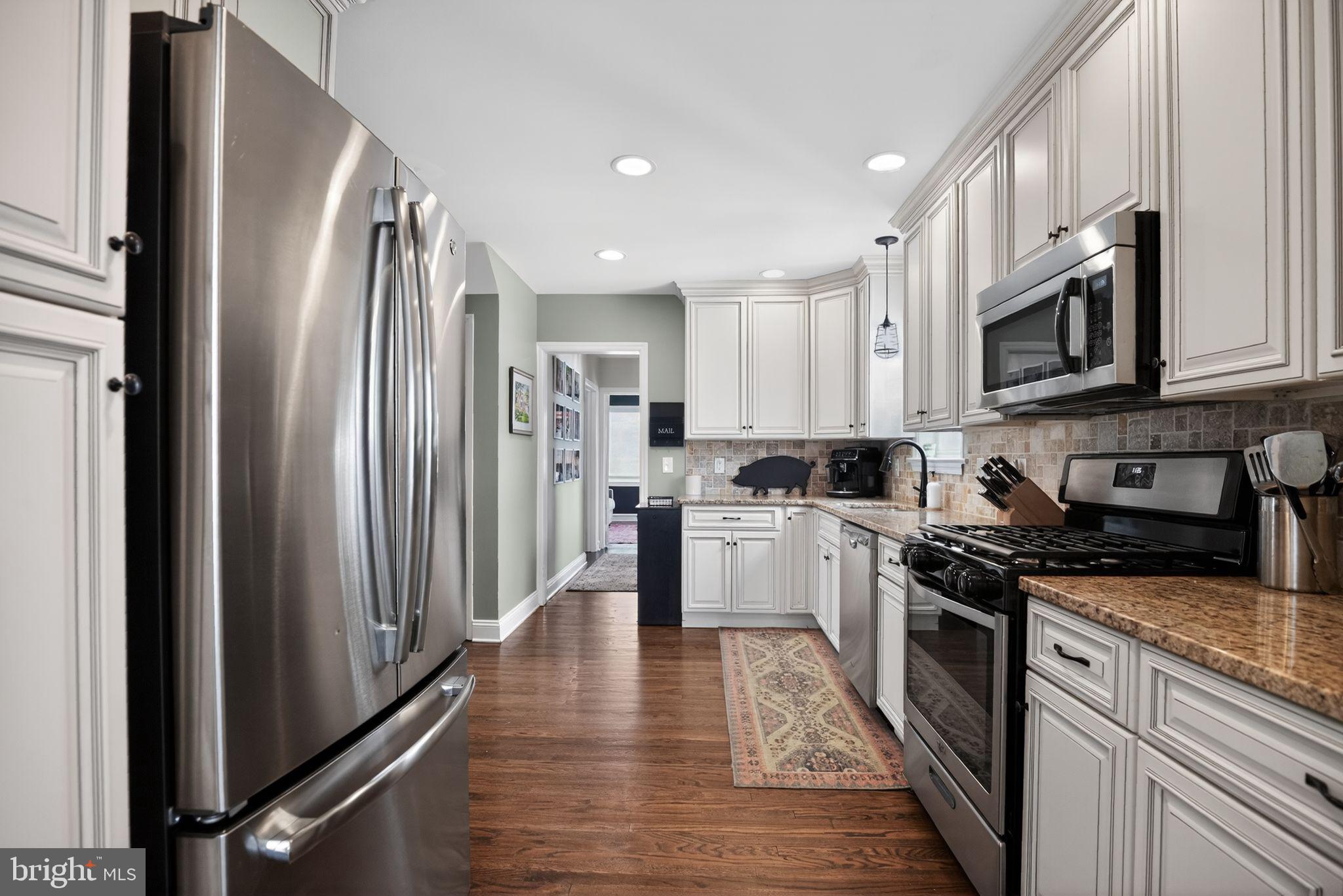 LAVEROCK - Residential