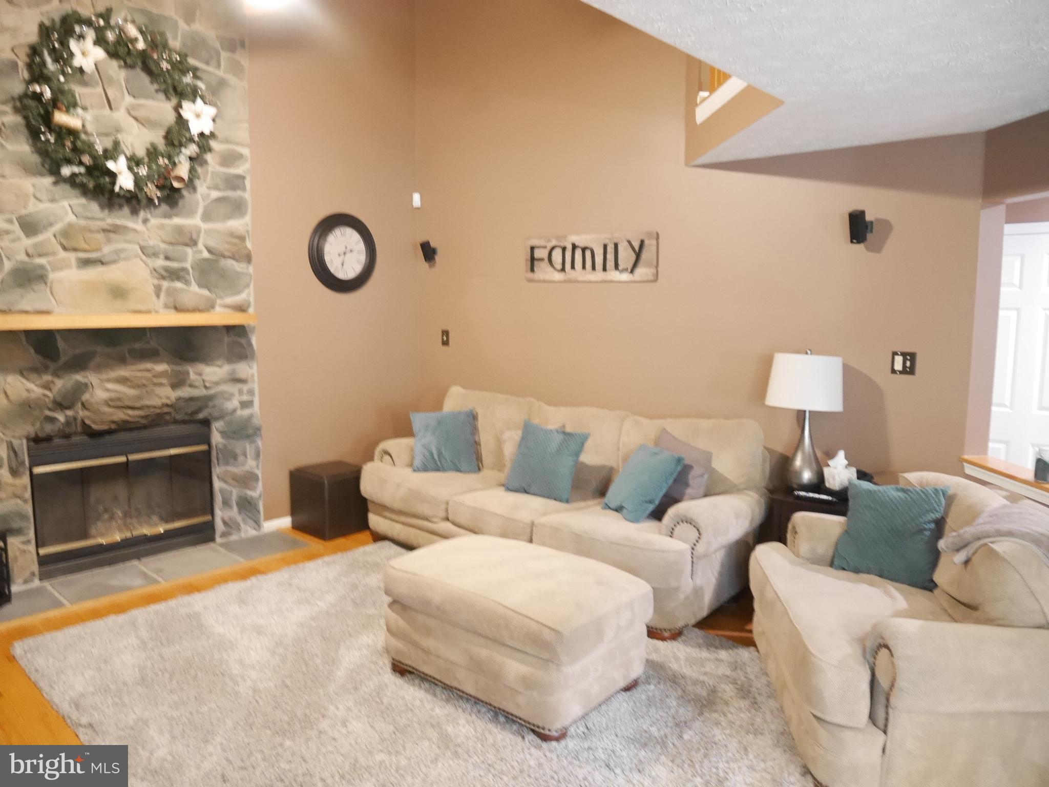 GLYNDON - Residential Lease