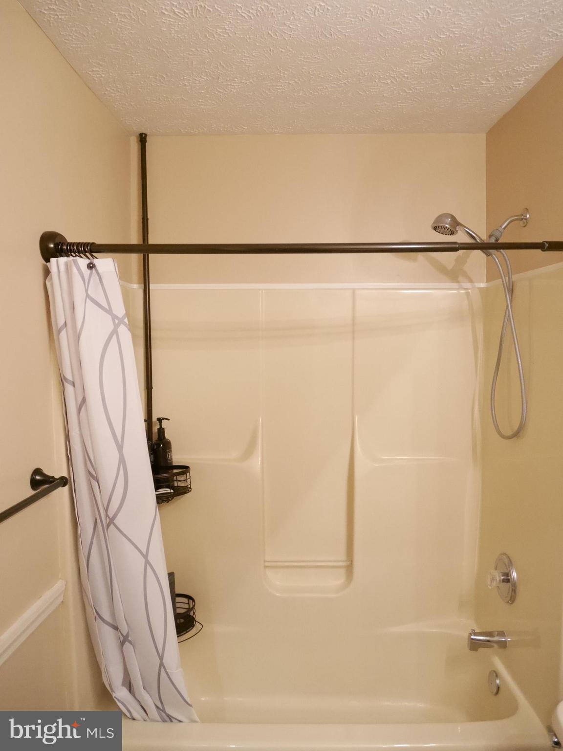 GLYNDON - Residential Lease