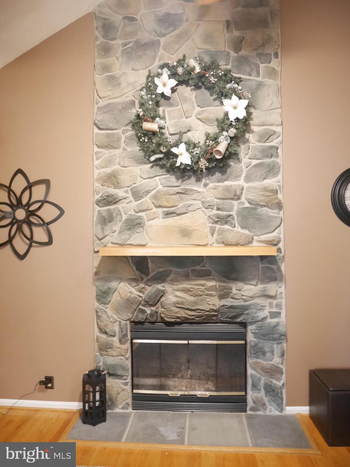 GLYNDON - Residential Lease