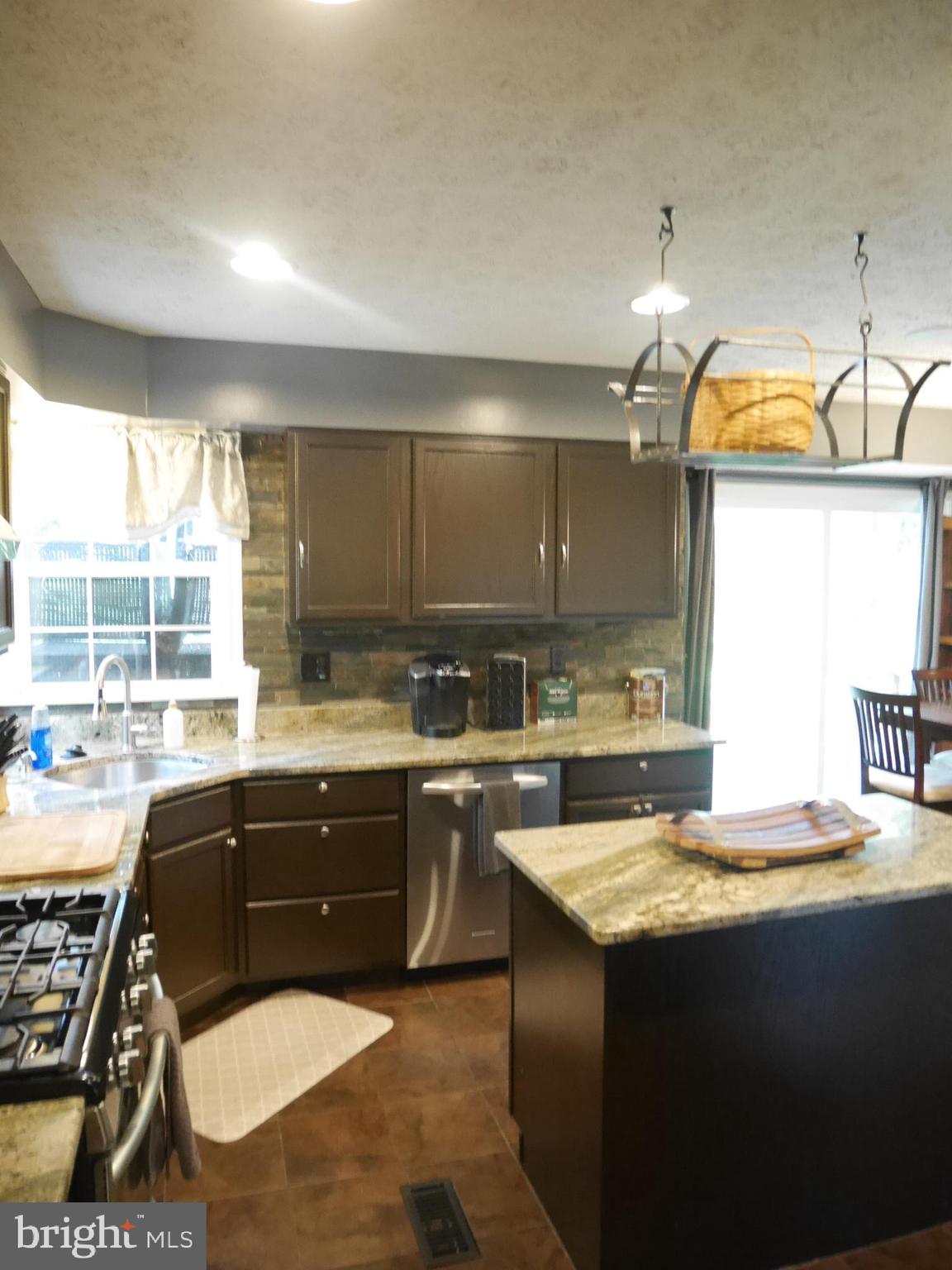 GLYNDON - Residential Lease