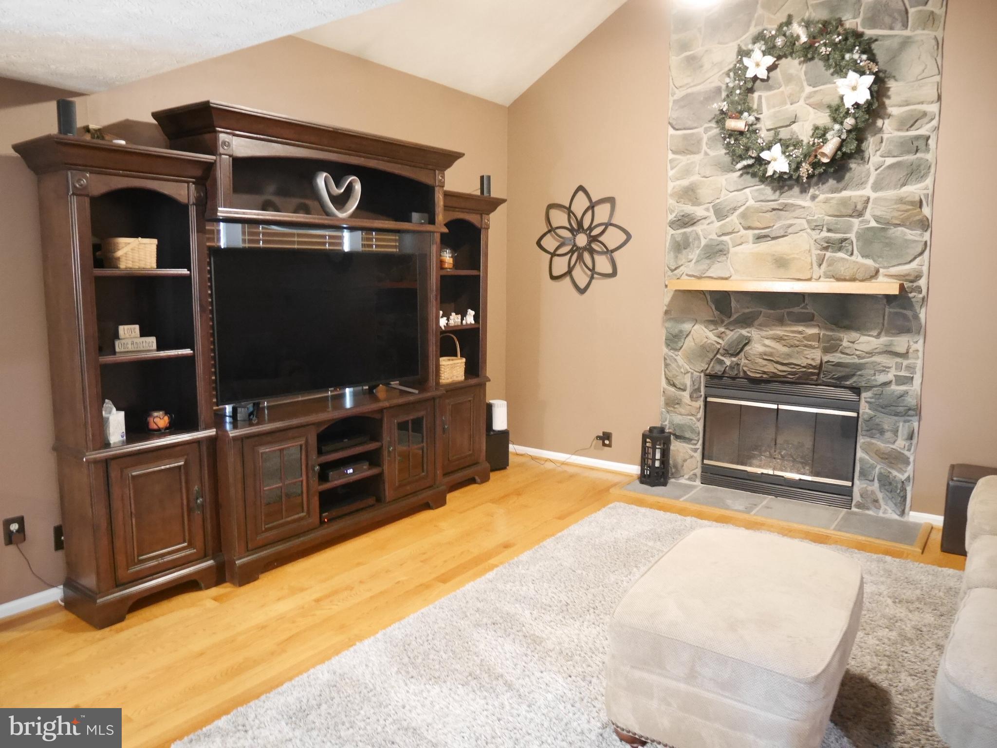 GLYNDON - Residential Lease