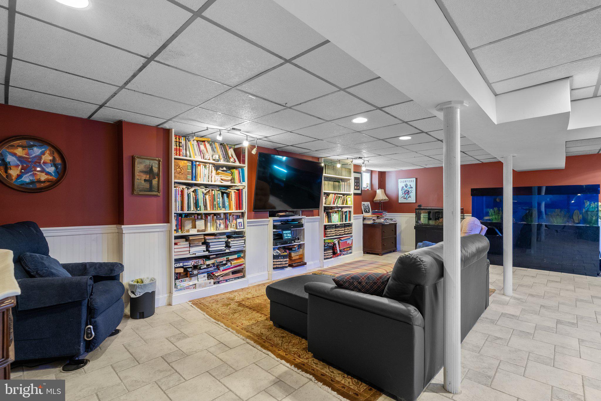 BROOKVILLE KNOLLS - Residential