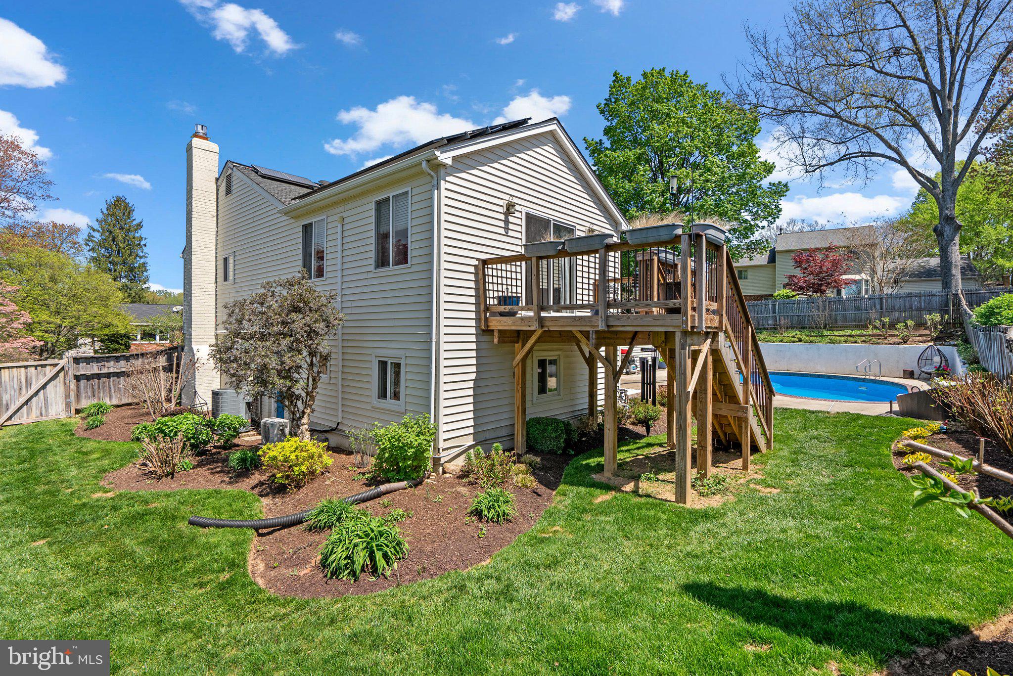 BROOKVILLE KNOLLS - Residential