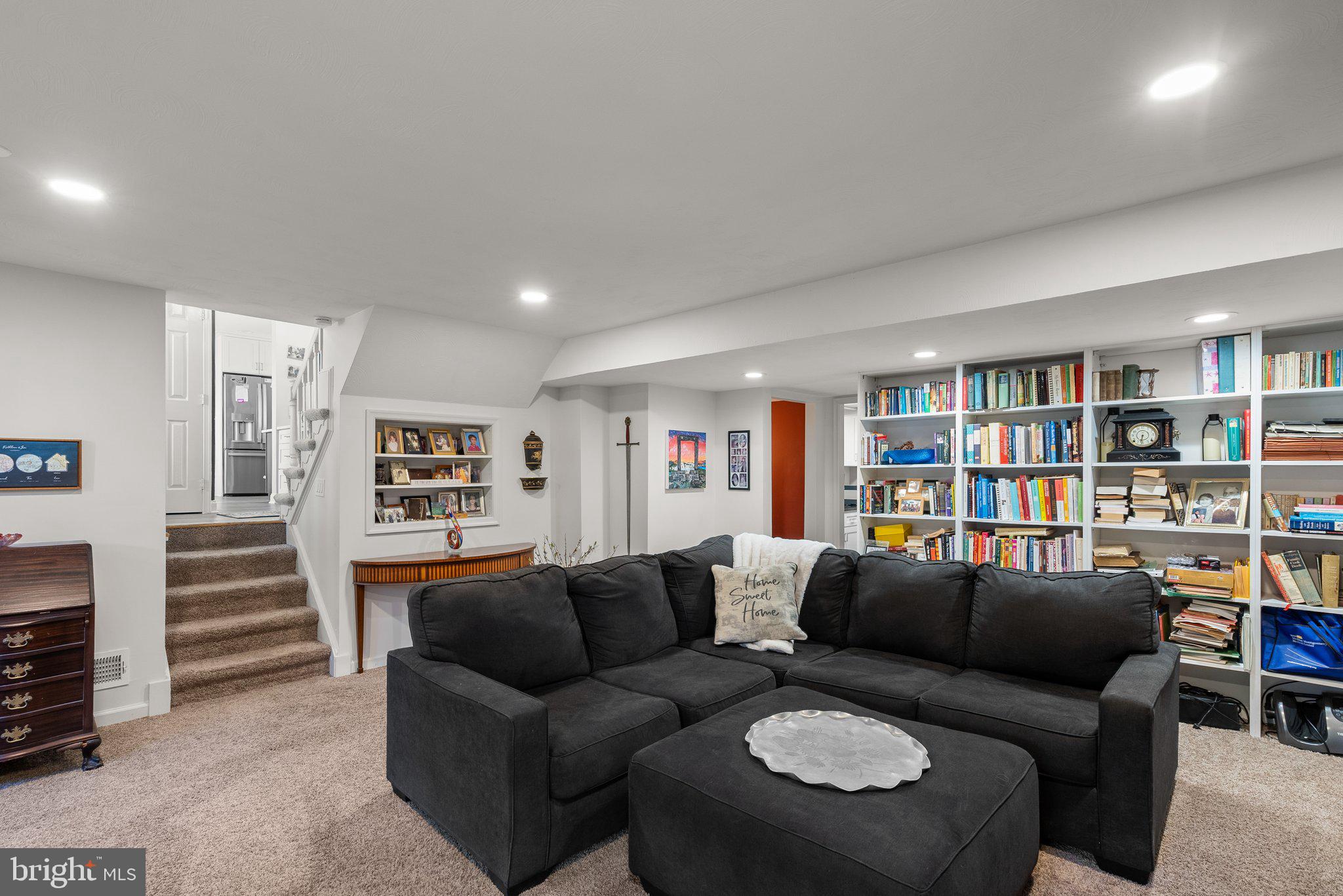 BROOKVILLE KNOLLS - Residential