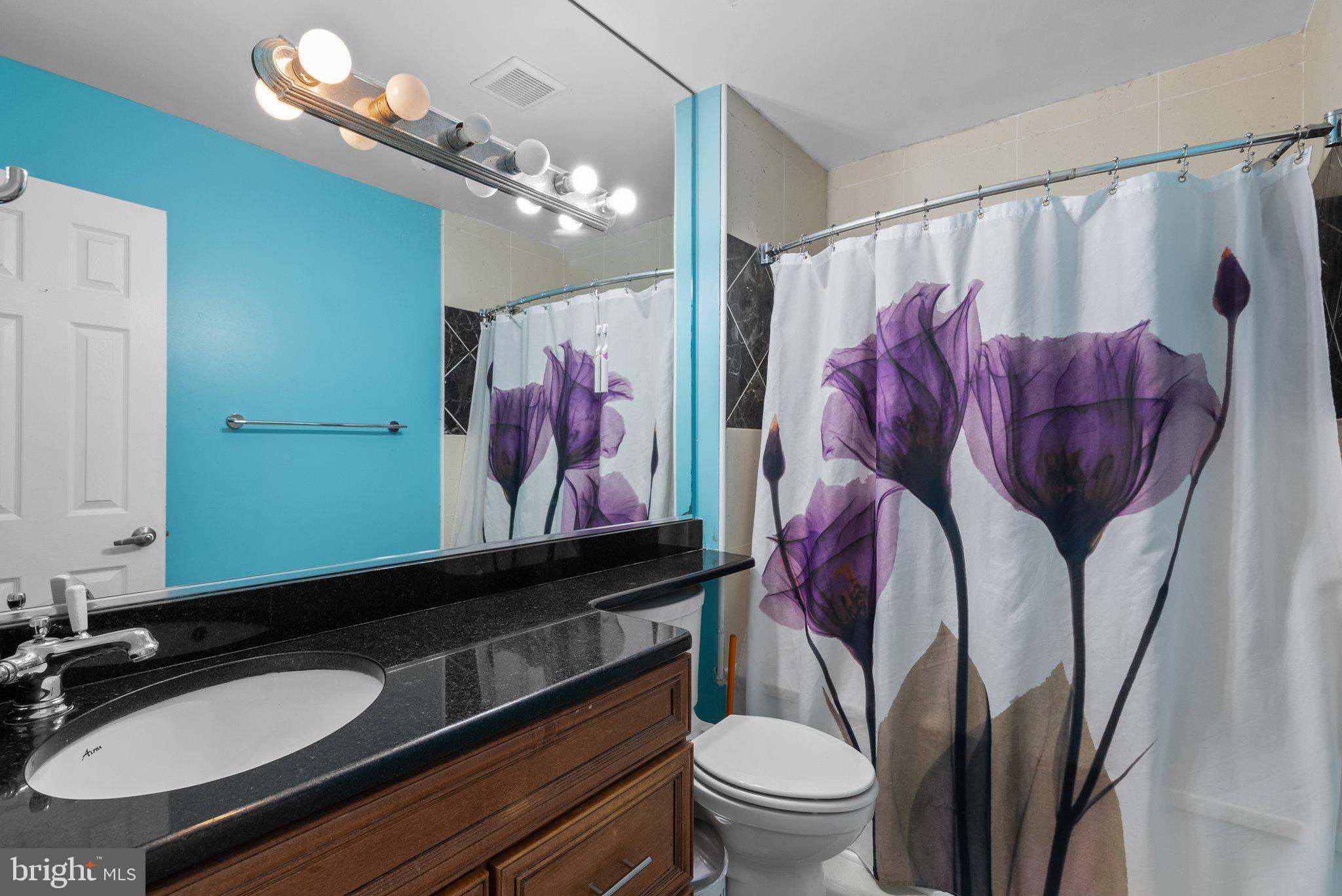 BROOKVILLE KNOLLS - Residential