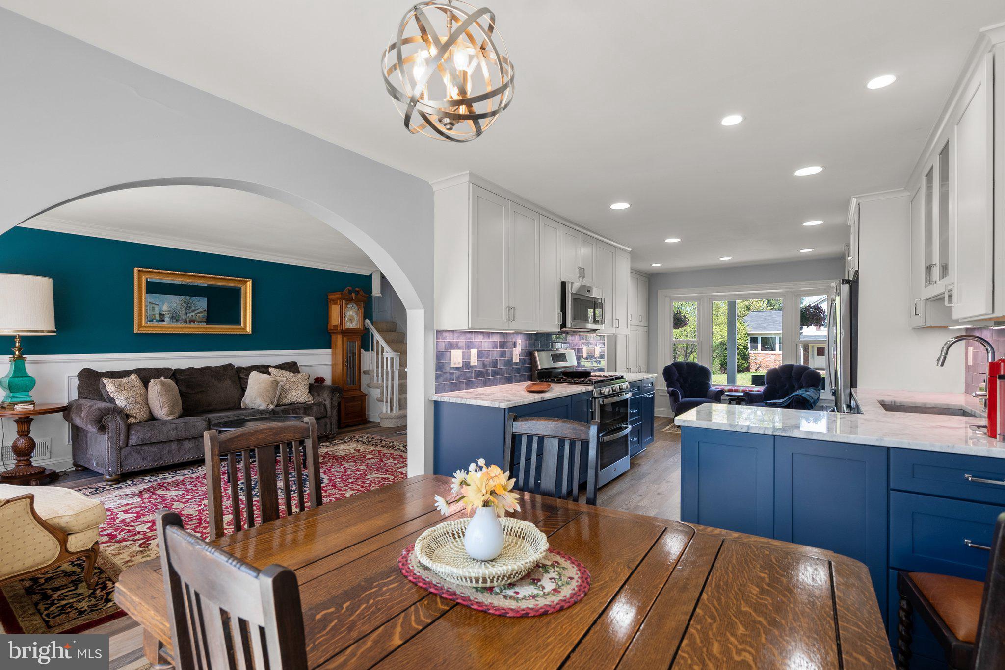 BROOKVILLE KNOLLS - Residential