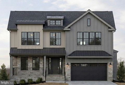 107 YEONAS DRIVE SE VIENNA VA 22180