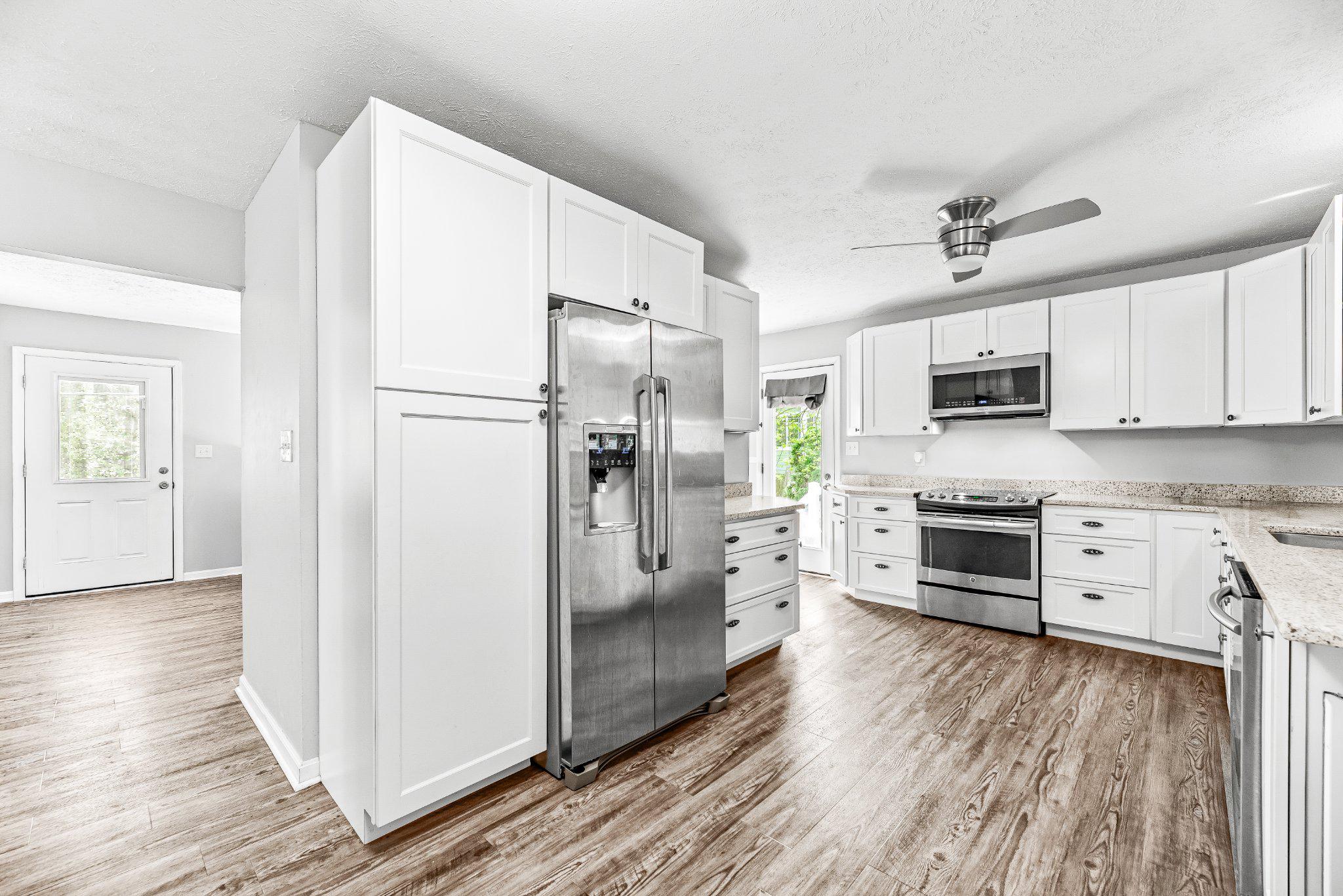 11543 TOMAHAWK TRAIL