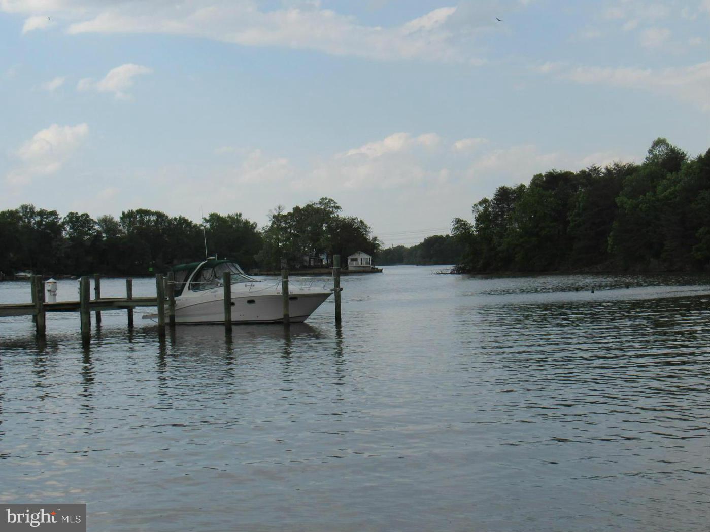 CREEKSIDE AT OSPREY LANDING - Residential