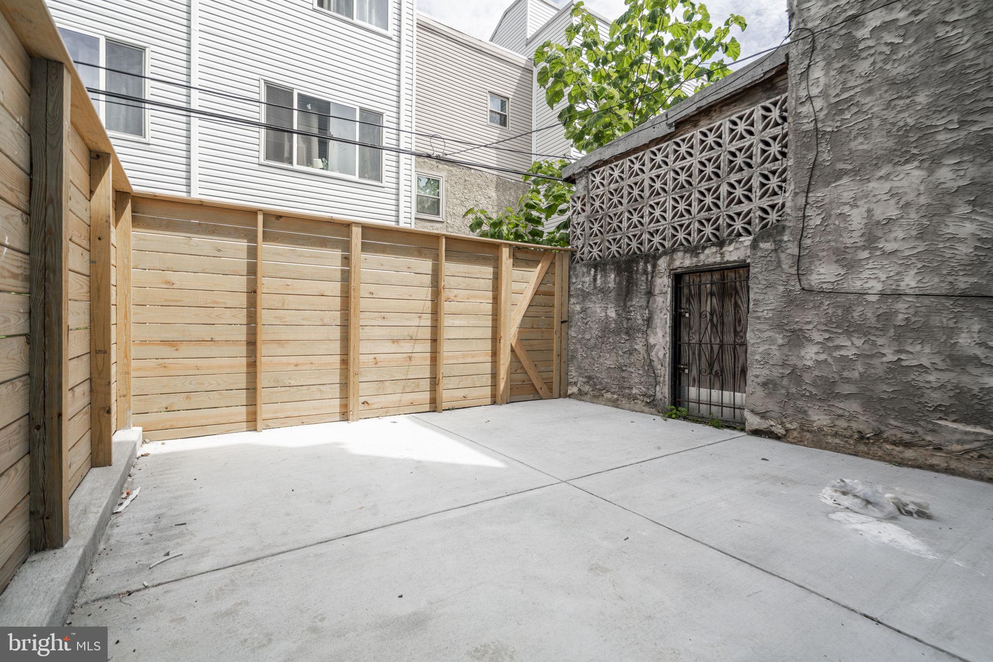 NORRIS SQUARE - Residential