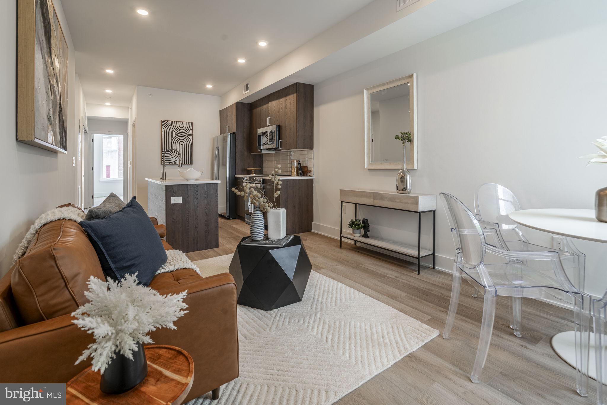 NORRIS SQUARE - Residential