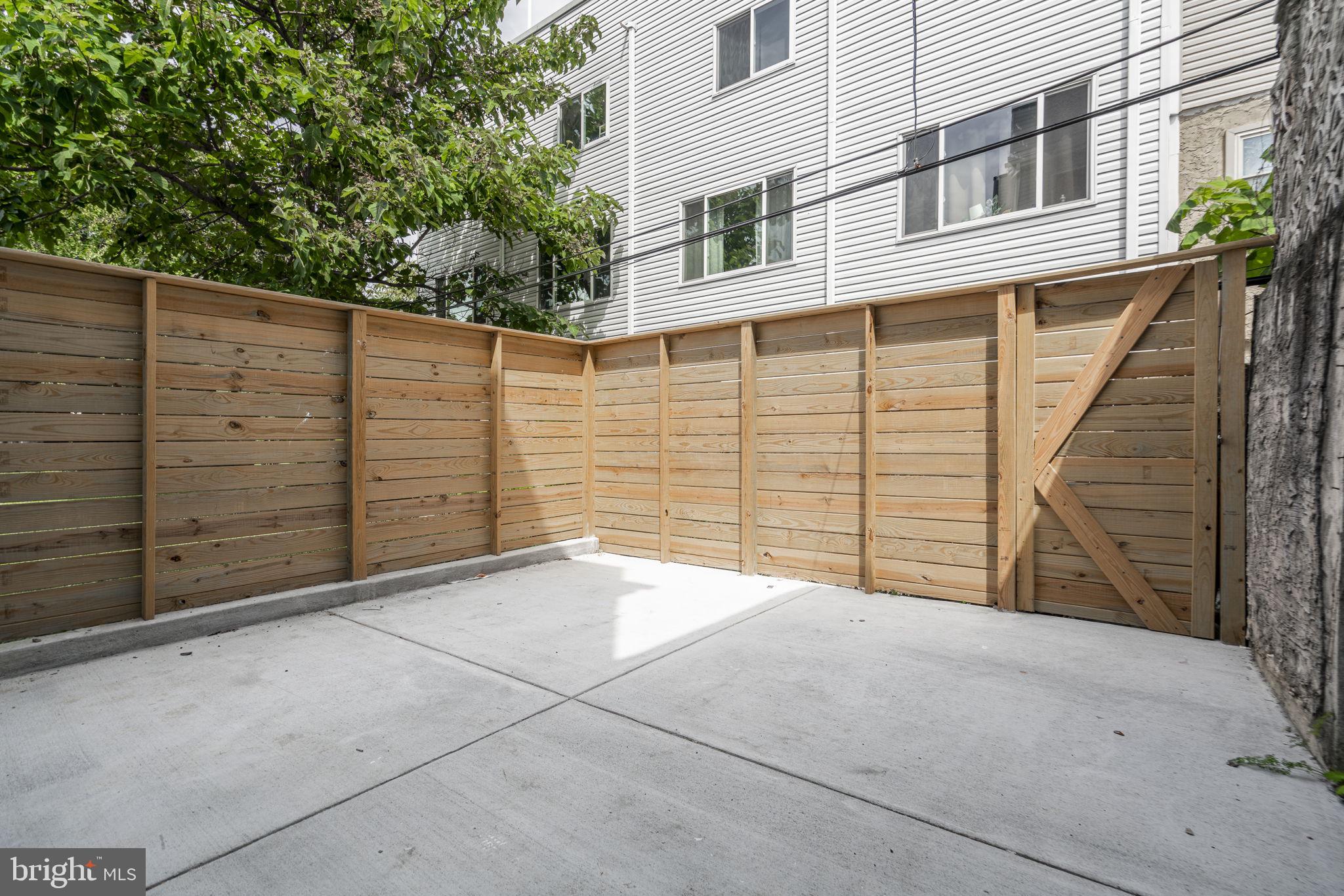 NORRIS SQUARE - Residential
