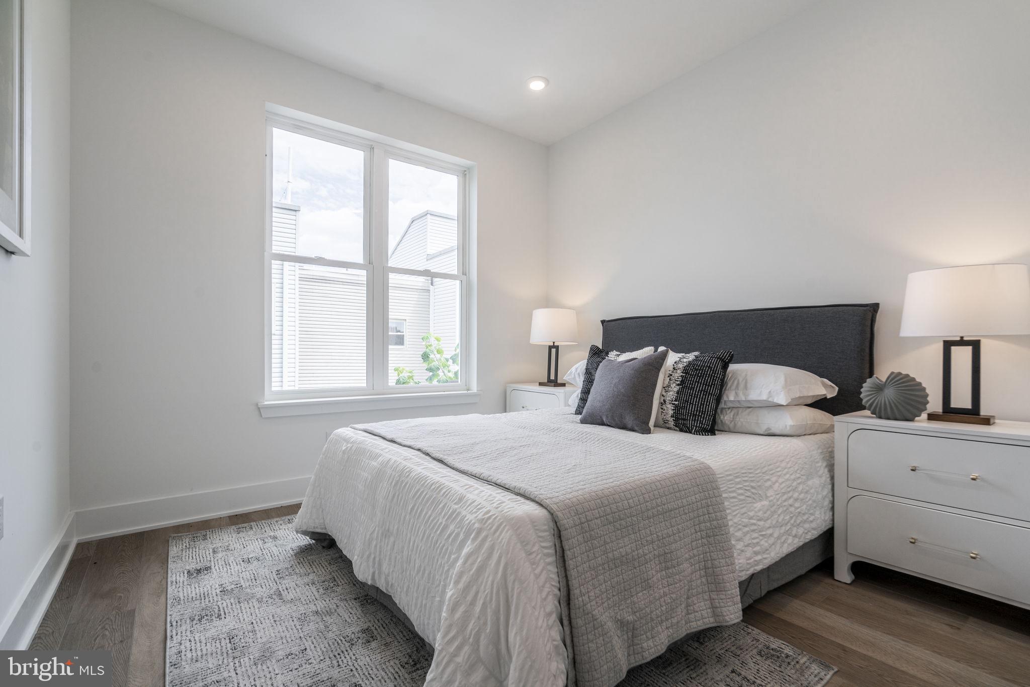 NORRIS SQUARE - Residential