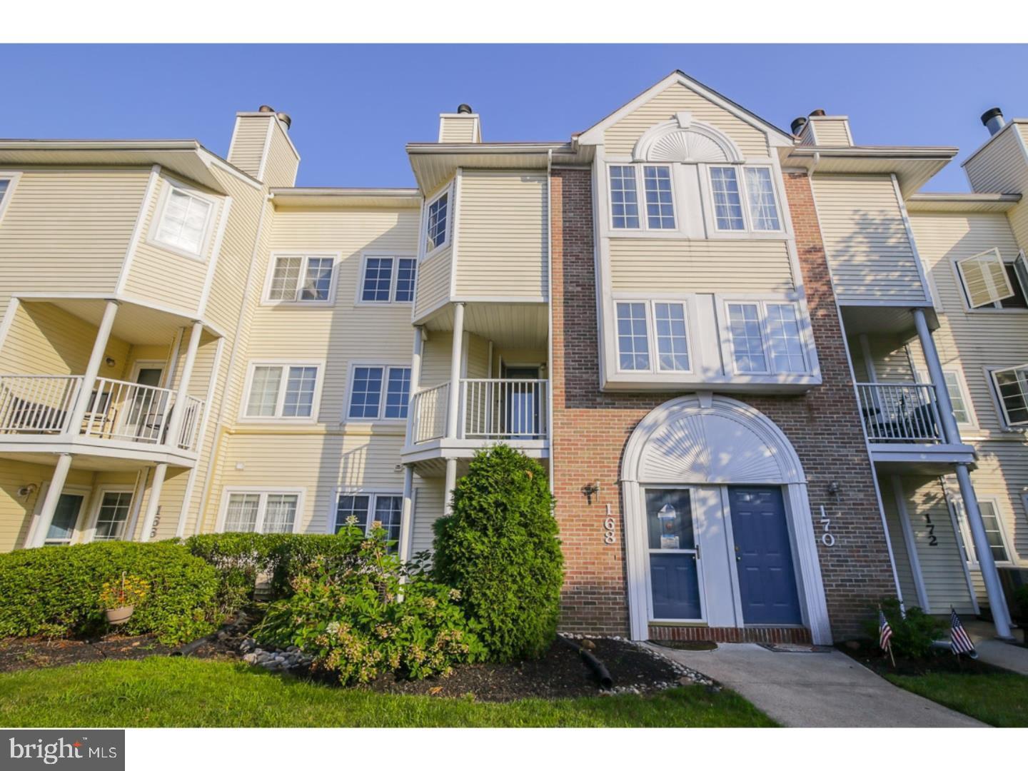 CRESTWOOD CONDO - Residential Lease