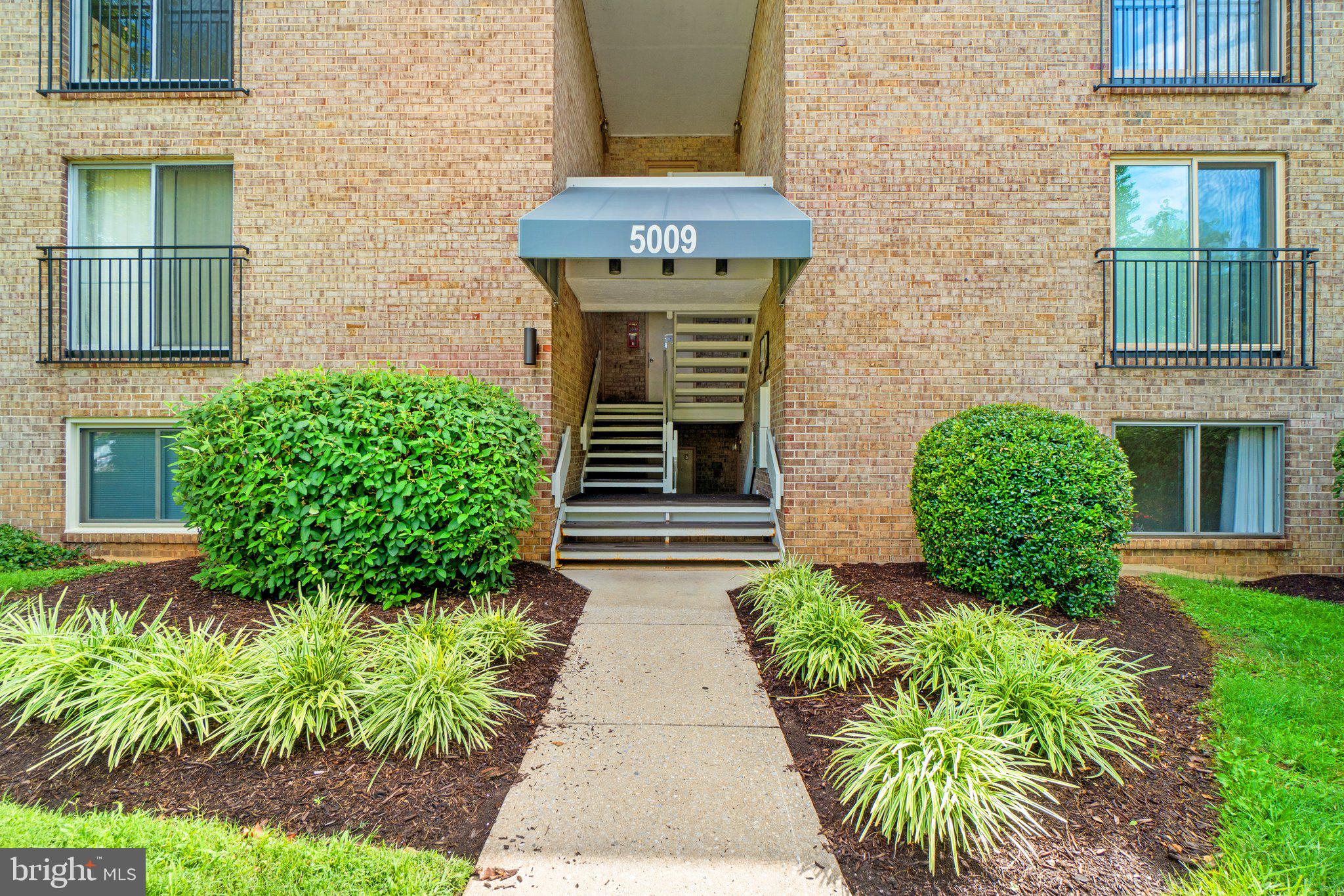 BRYANT GARDENS - Residential