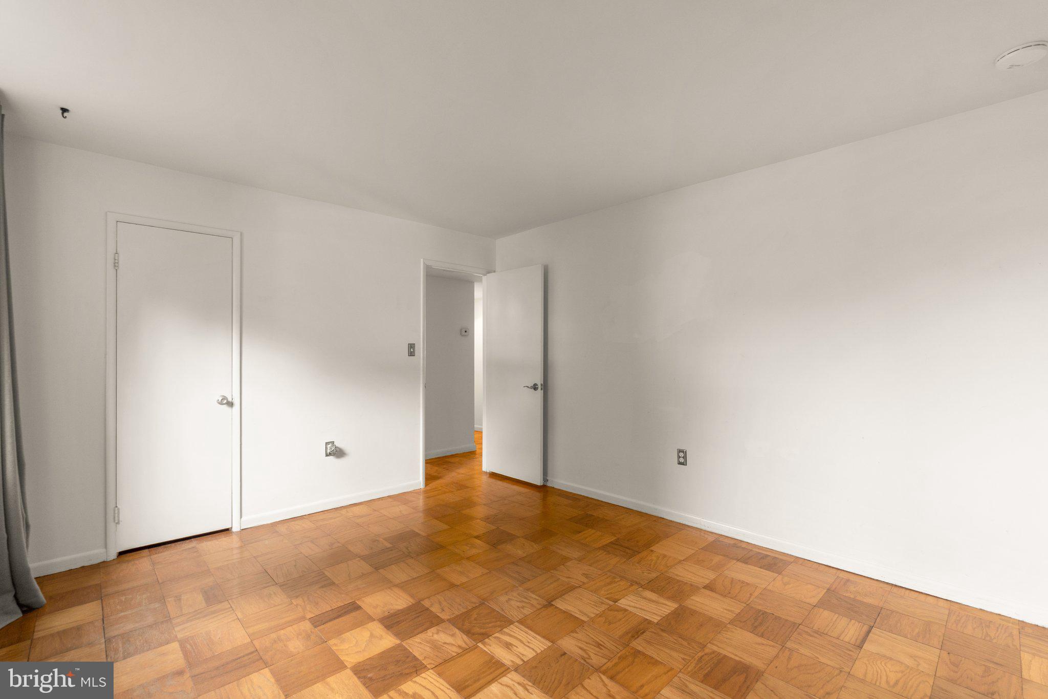 BRYANT GARDENS - Residential