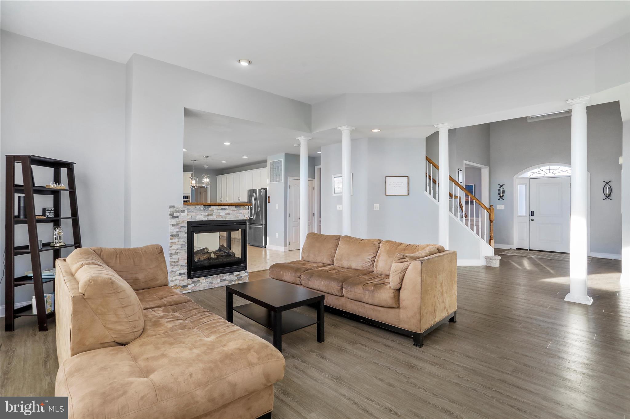 WILLOW RIDGE - Residential