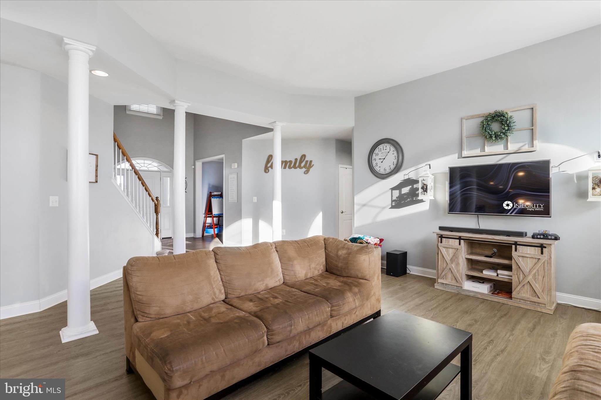 WILLOW RIDGE - Residential