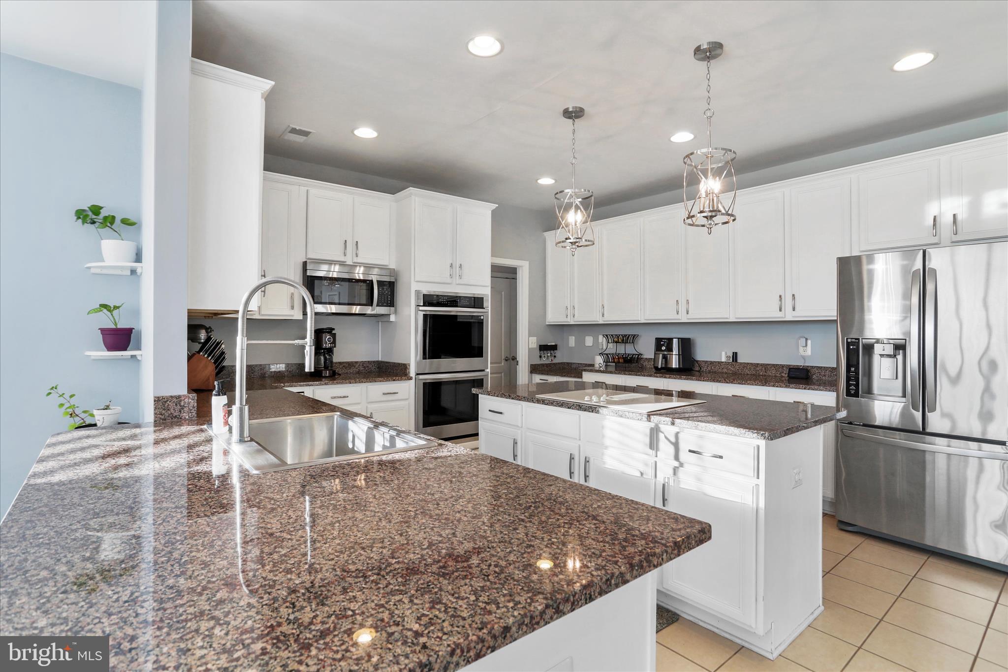 WILLOW RIDGE - Residential