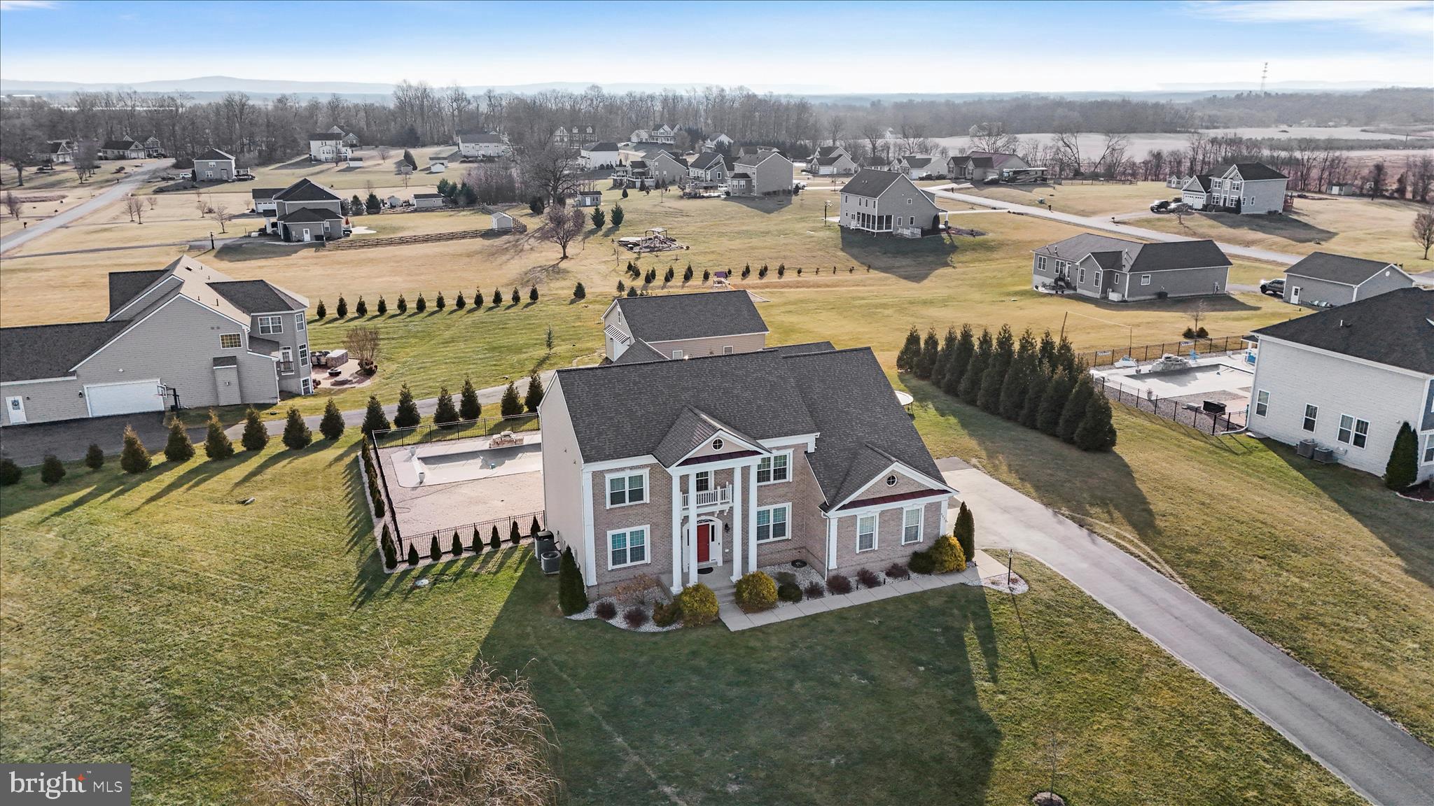 WILLOW RIDGE - Residential