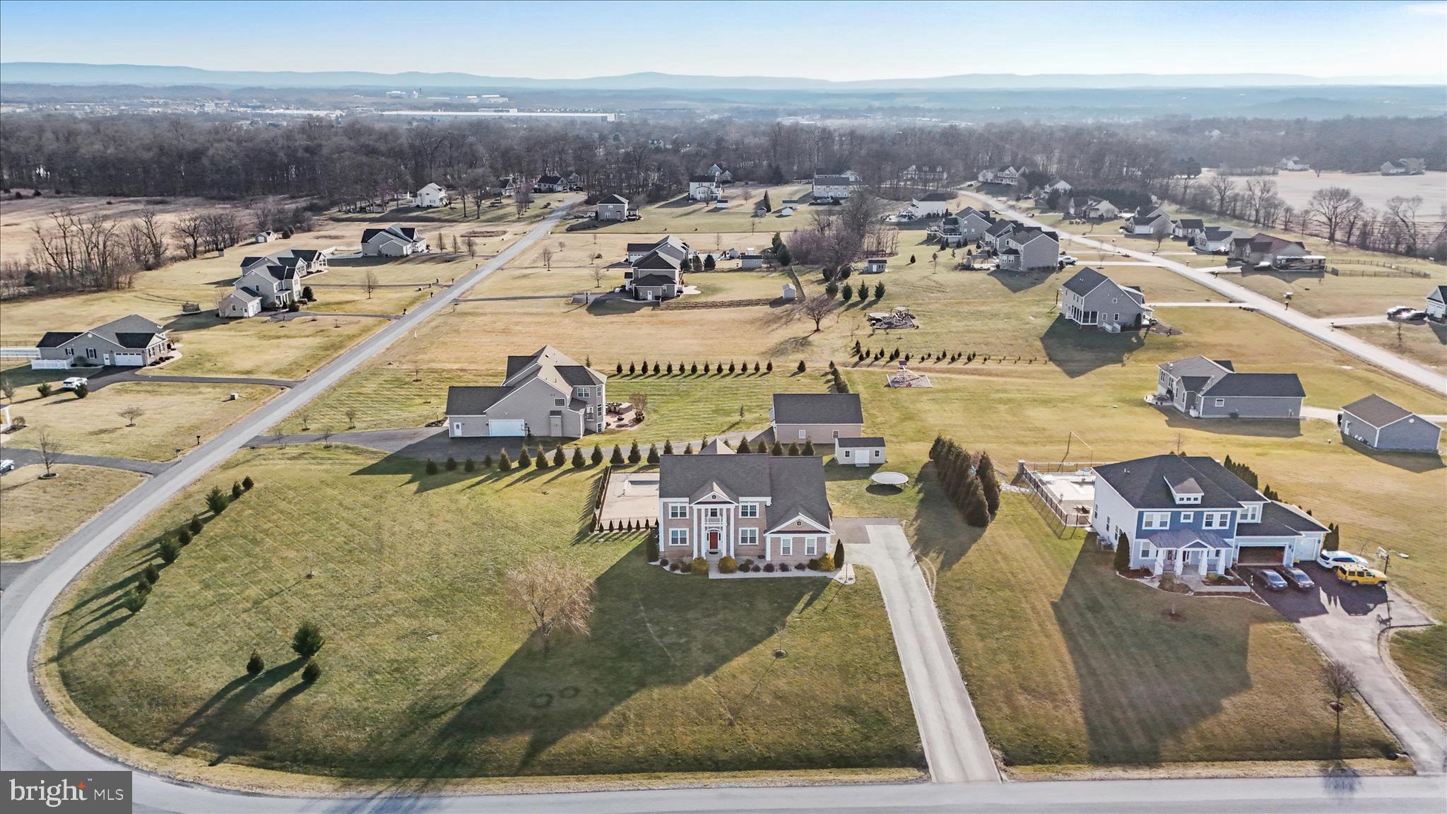 WILLOW RIDGE - Residential