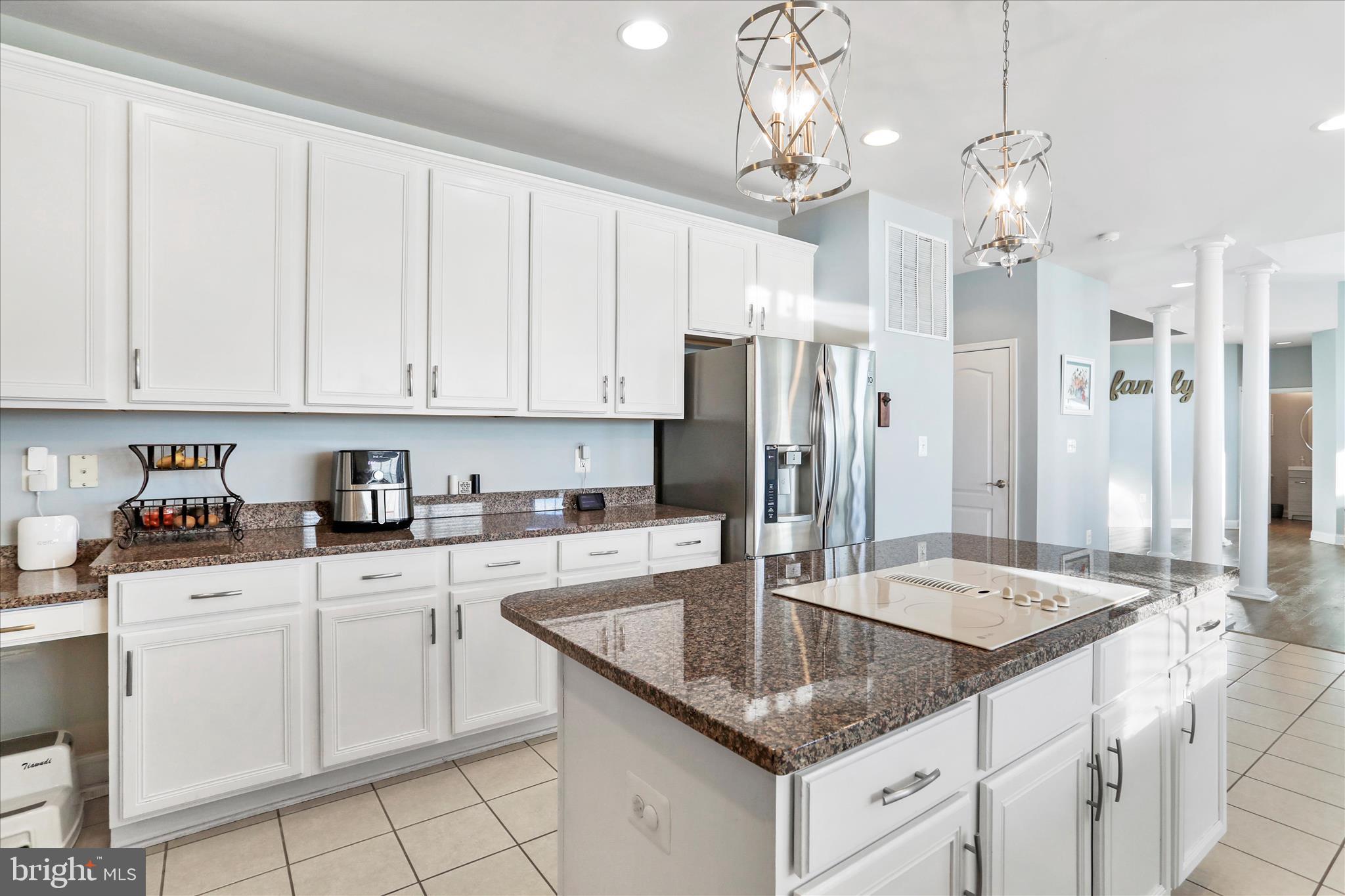 WILLOW RIDGE - Residential