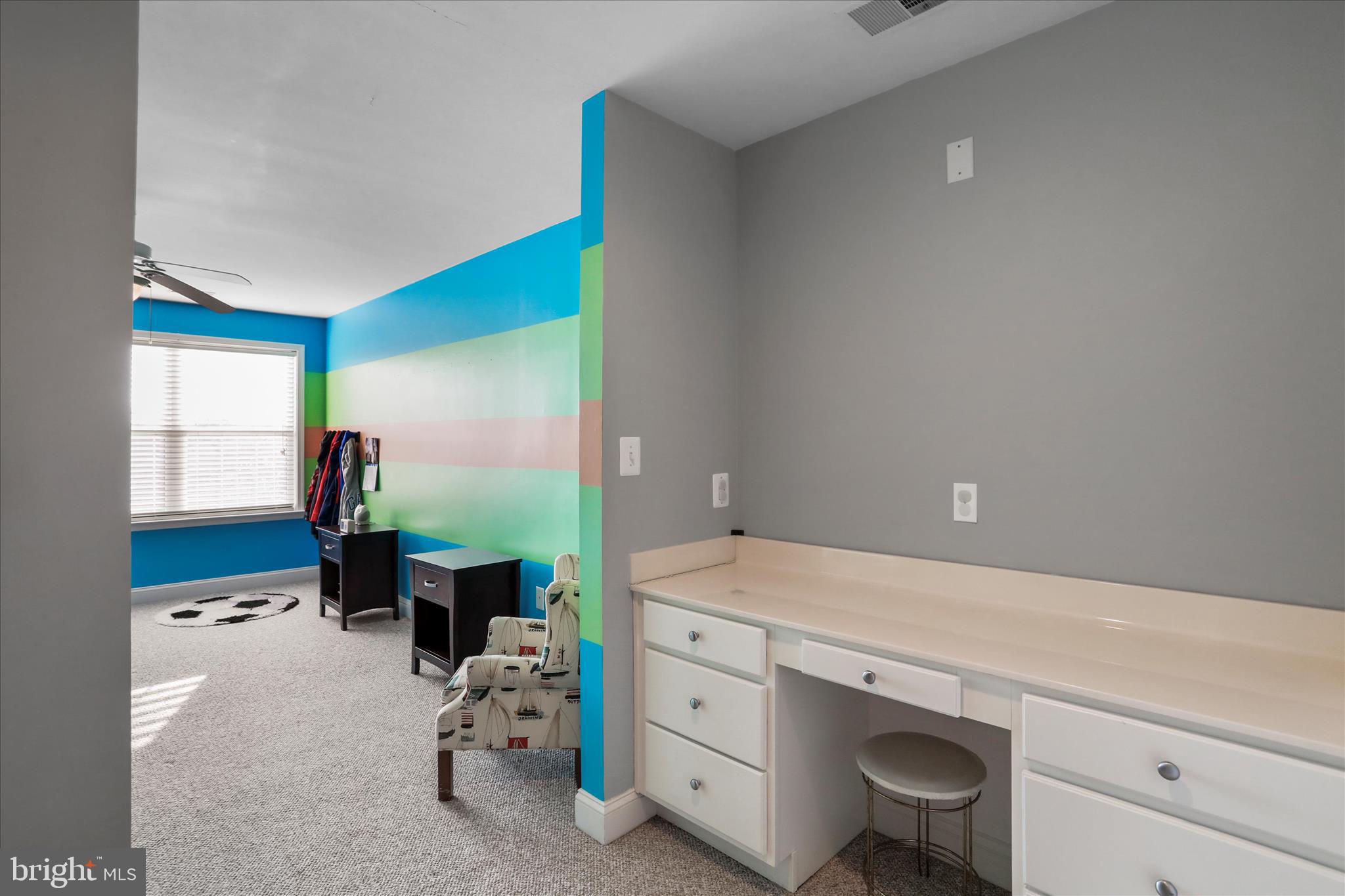 WILLOW RIDGE - Residential