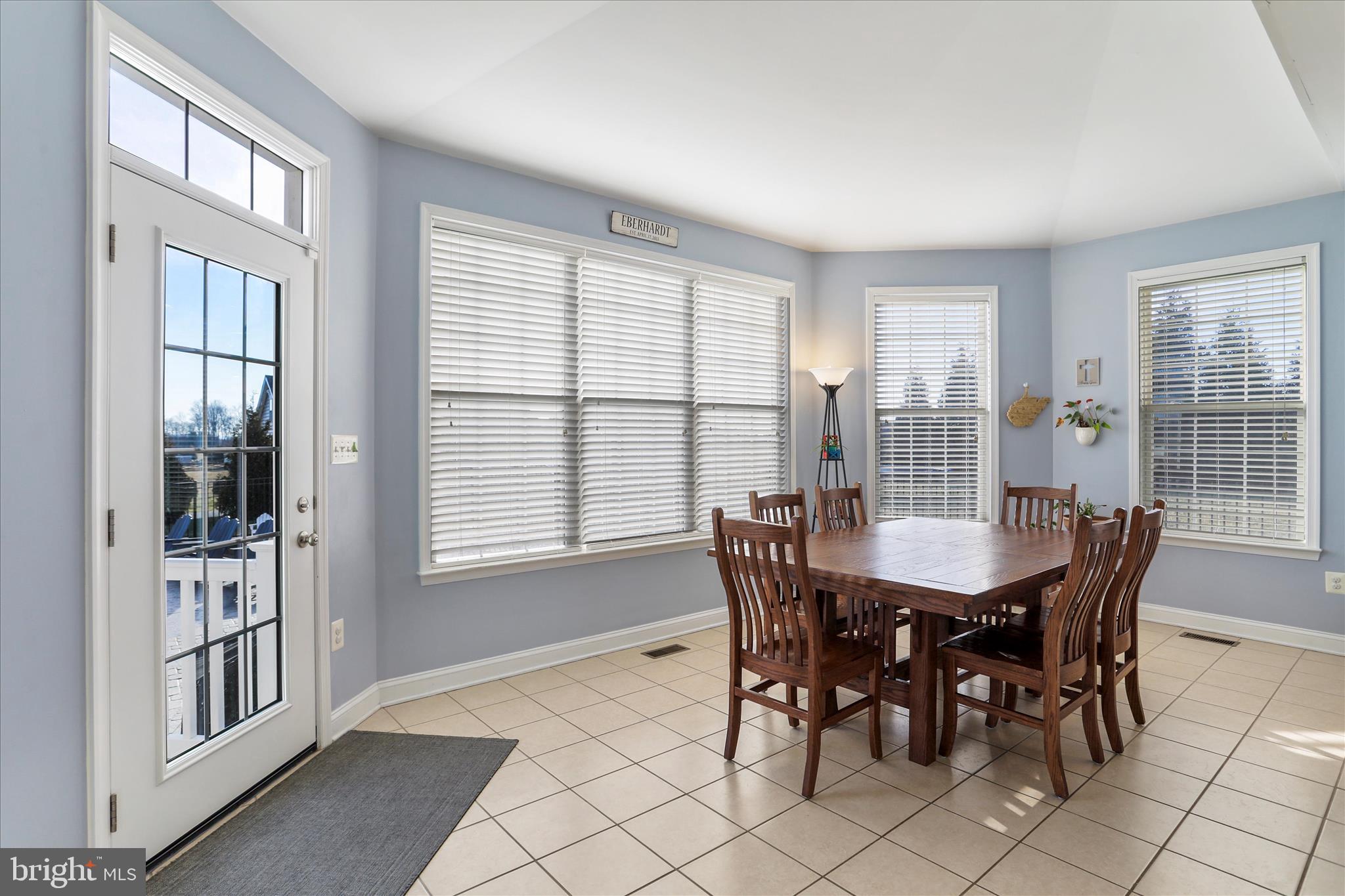 WILLOW RIDGE - Residential