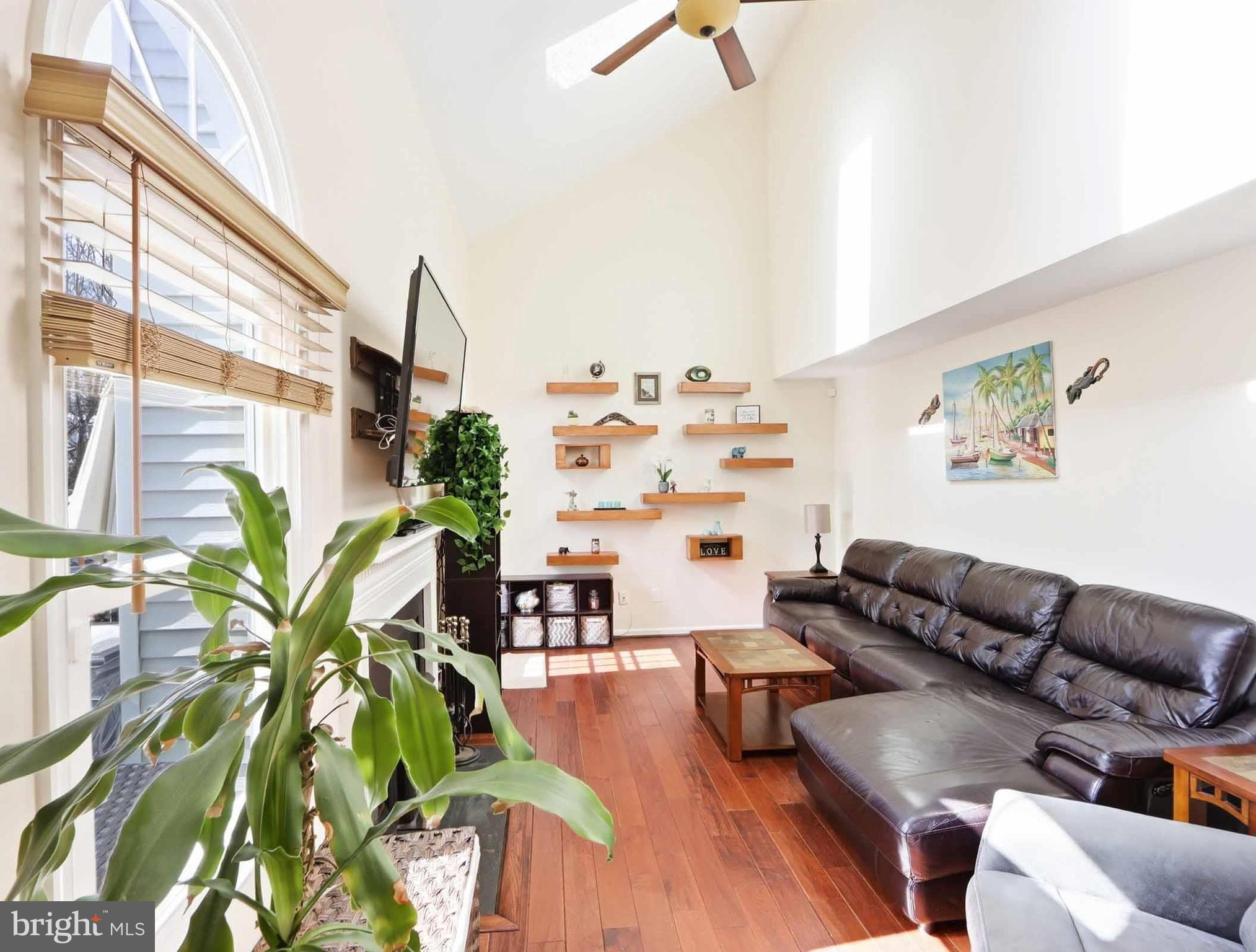 GUNNERS VIEW - Residential