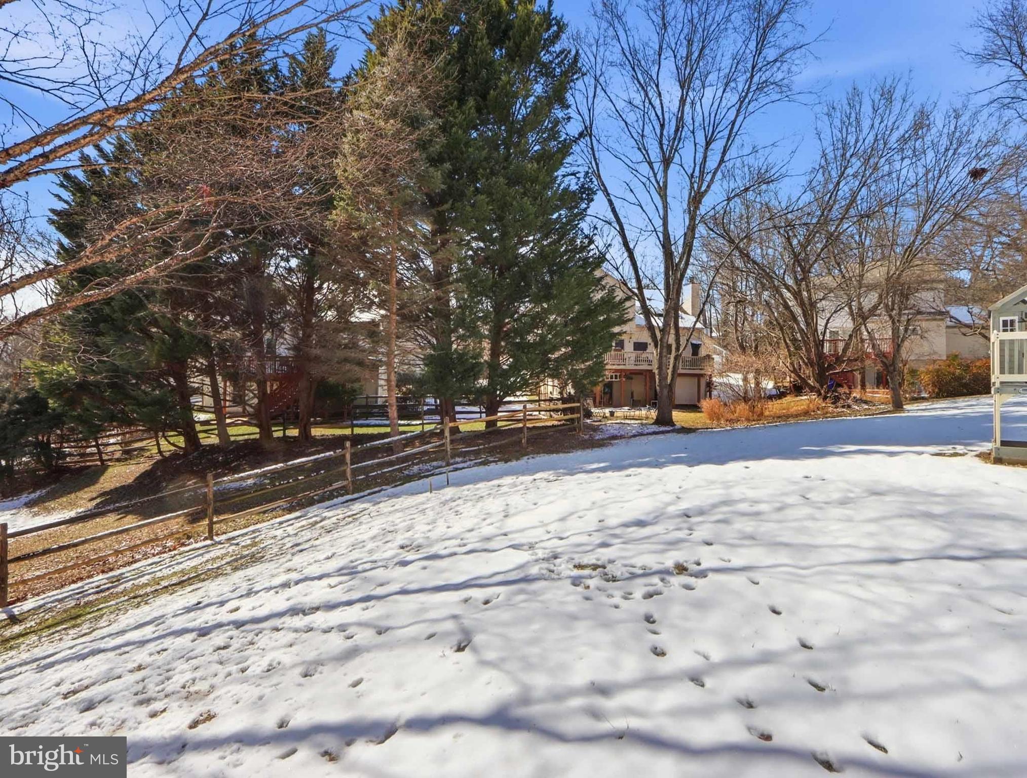 GUNNERS VIEW - Residential