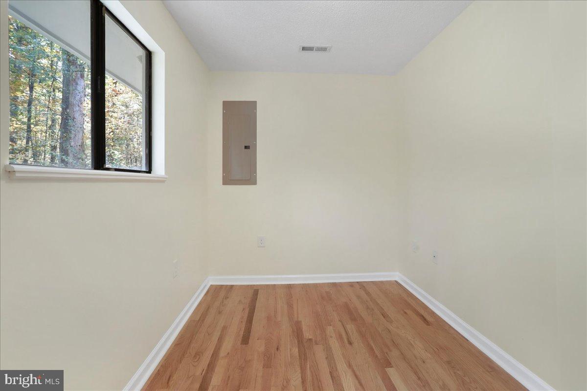 GLENWOOD FOREST - Residential