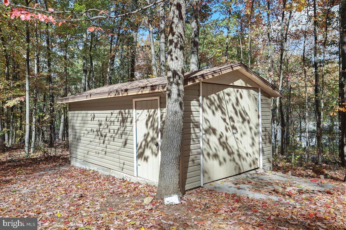 GLENWOOD FOREST - Residential