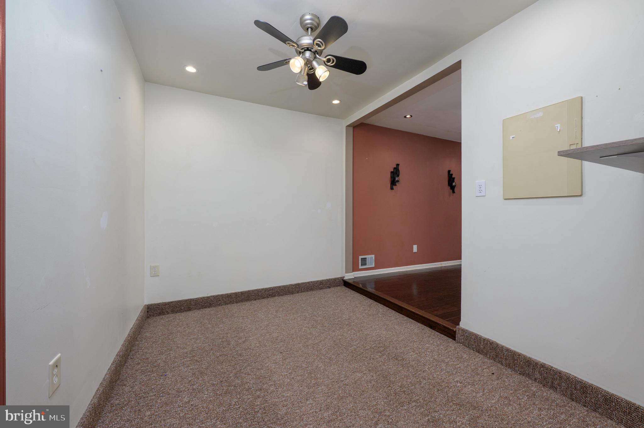 35 WILLIAM PENN CIRCLE