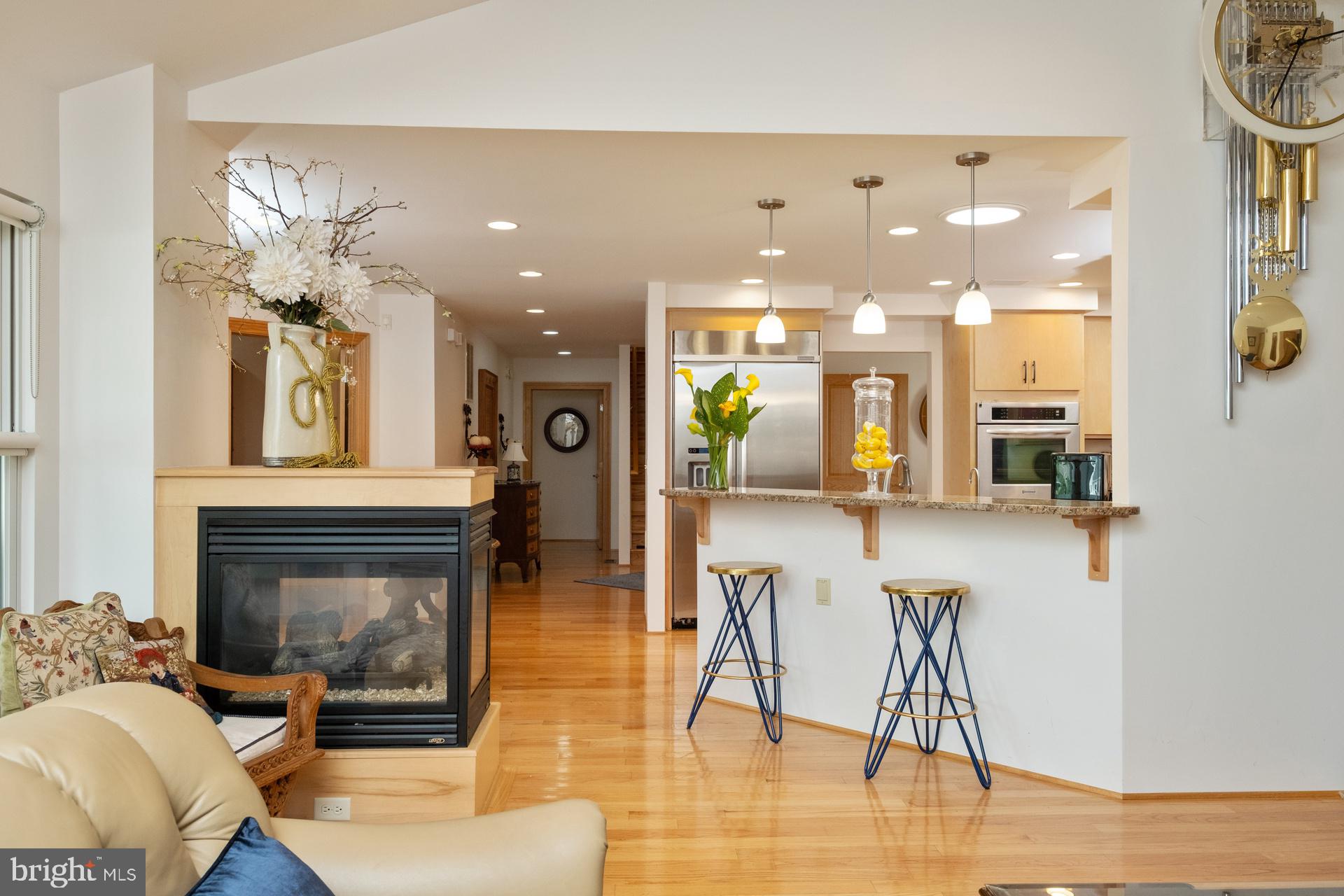 FAIRWAY MANOR - Residential