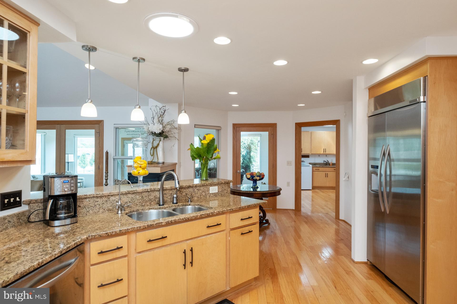 FAIRWAY MANOR - Residential