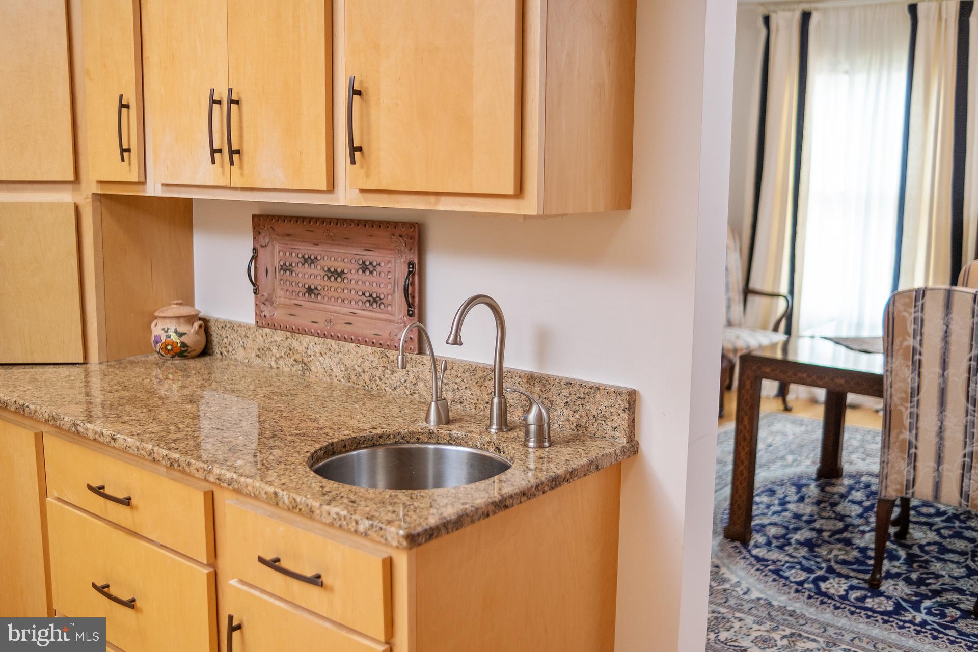 FAIRWAY MANOR - Residential