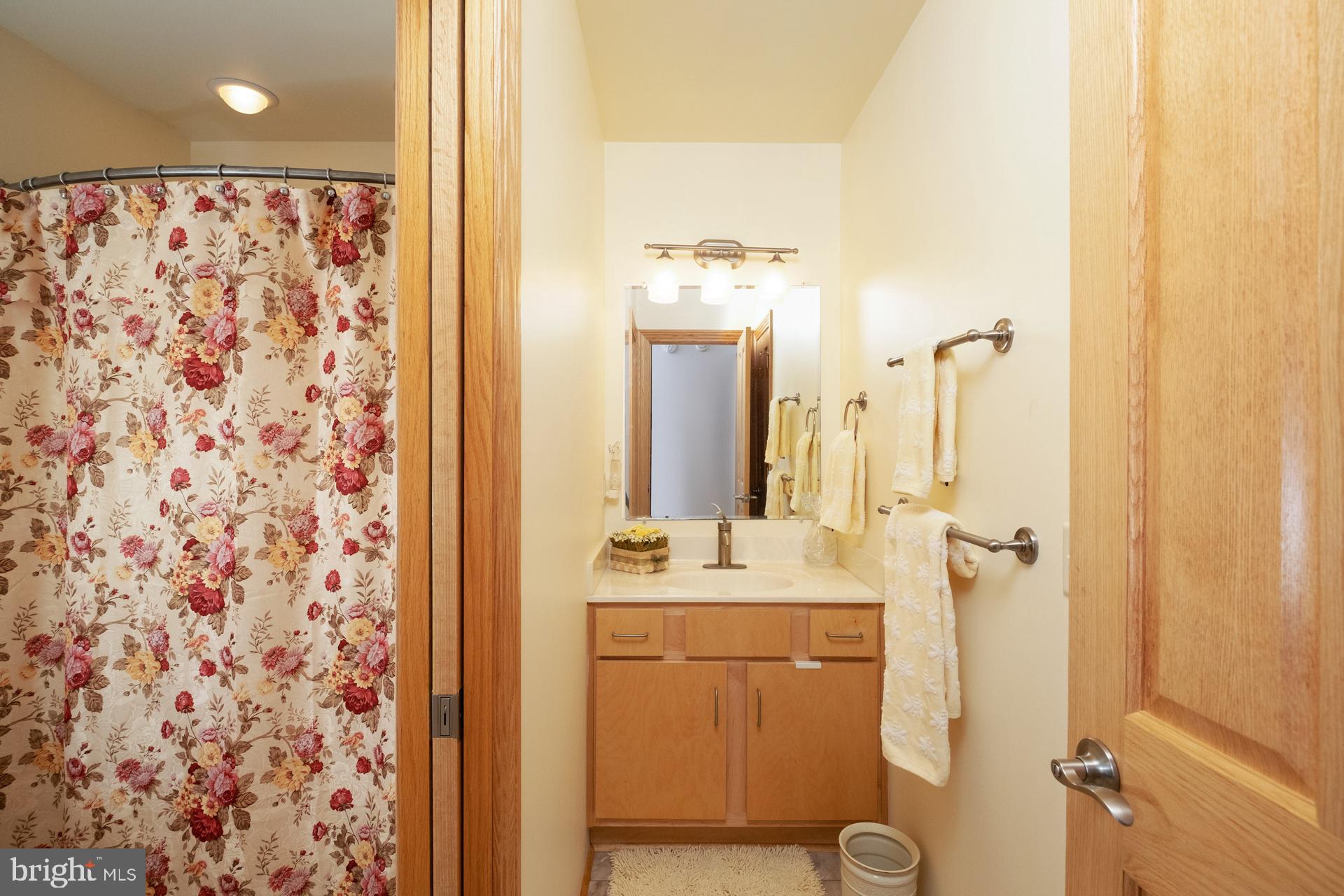 FAIRWAY MANOR - Residential