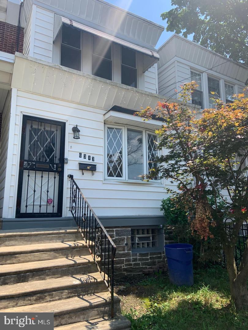 Welcome to 6313 Bingham Street, located in the sought-after Lawndale neighborhood of Northeast Philadelphia! This well-maintained home offers the perfect combination of space, style, and convenience.
Step into a bright and spacious living room that flows seamlessly into the formal dining area, enhanced by recessed lighting throughout. The modern eat-in kitchen features brand-new stainless steel appliances—ideal for both everyday meals and entertaining. Upstairs, you'll find three generously sized bedrooms and a full bathroom. A convenient half bathroom adds extra functionality on the main level.
This home also includes a full basement with washer & dryer, central heating, and a spacious yard perfect for relaxing or hosting outdoor gatherings.
Enjoy unmatched convenience with walkable access to nearby schools, shopping, a recreation center, baseball field, swimming pool, and public library. Public transportation is just steps away, and you're only one block from a gas station and fire station.
Whether you're a first-time homebuyer or a growing family, 6313 Bingham is move-in ready and waiting for you to make it home!