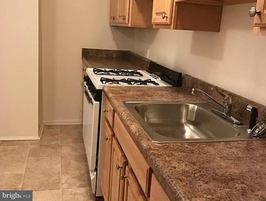 MOUNT VERNON PLACE HISTORIC DISTRICT - Residential Lease