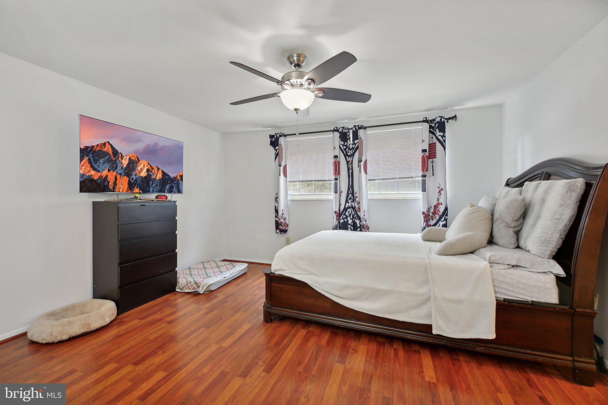 CHARLENE - Residential