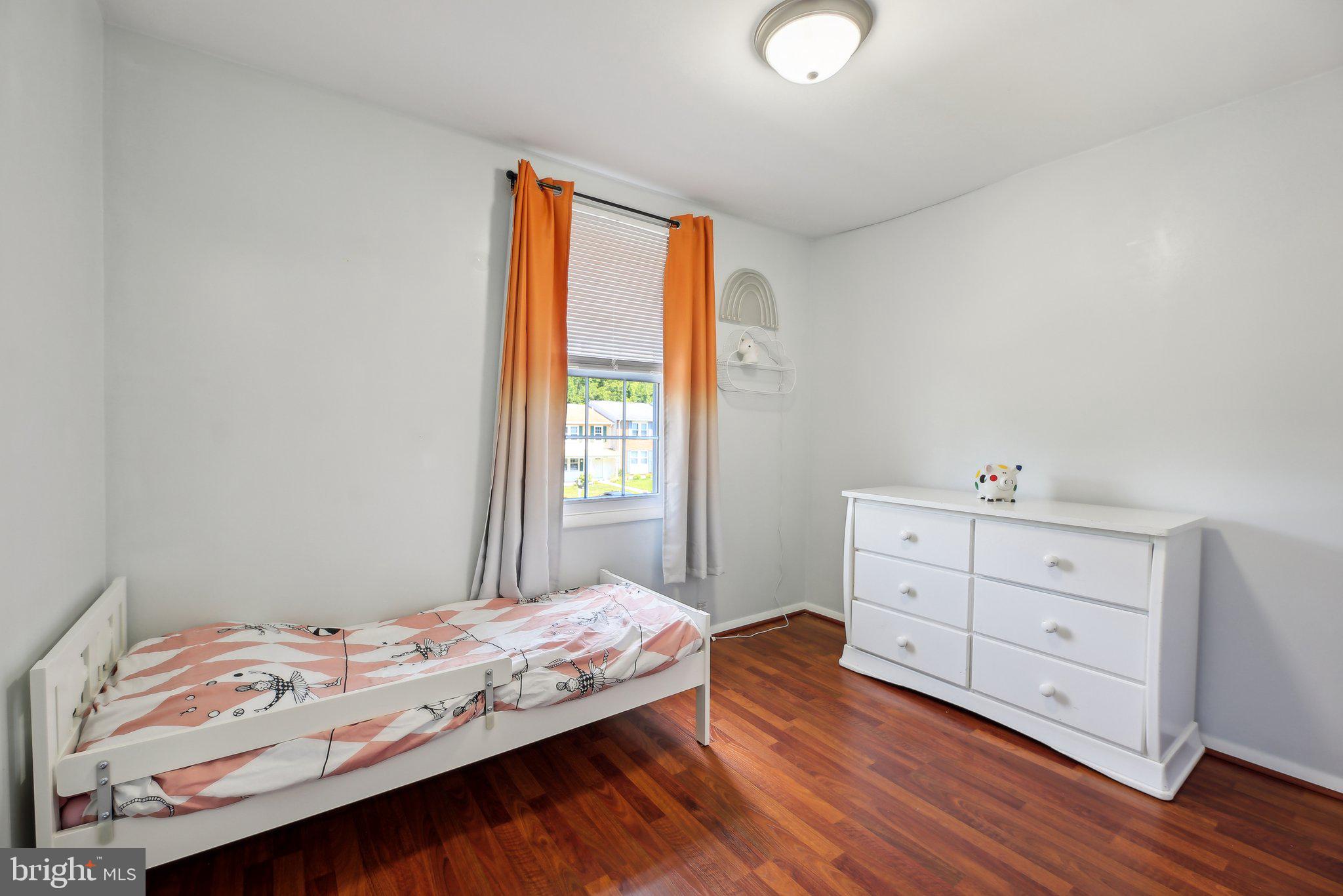 CHARLENE - Residential