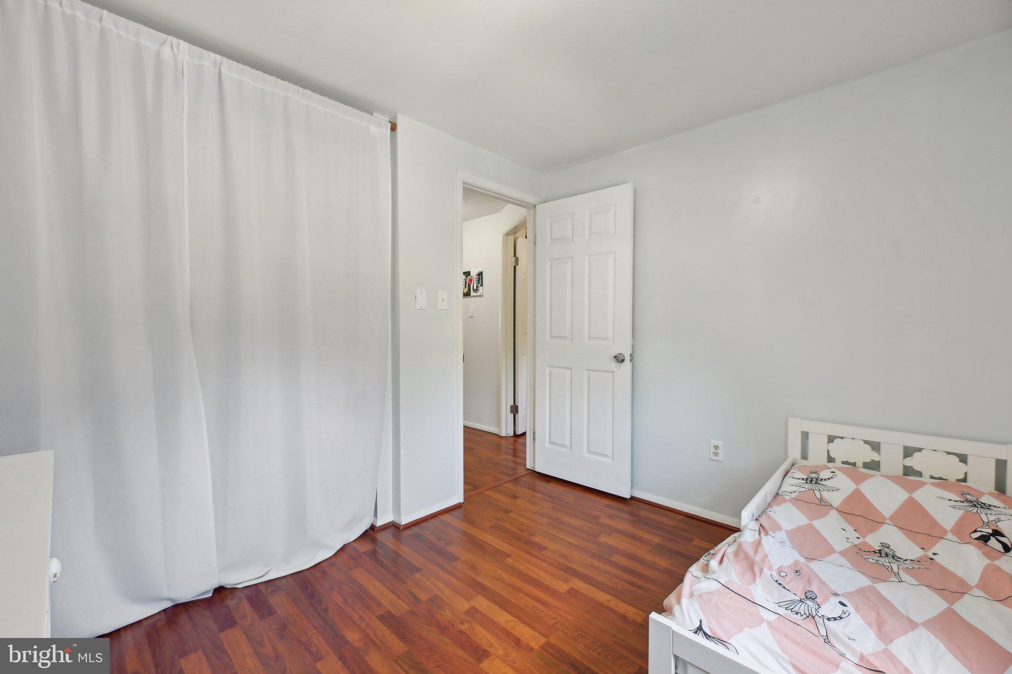 CHARLENE - Residential