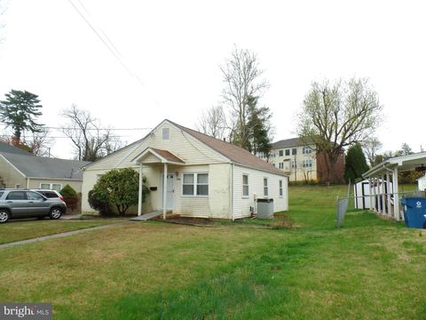 7403 PAXTON ROAD FALLS CHURCH VA 22043