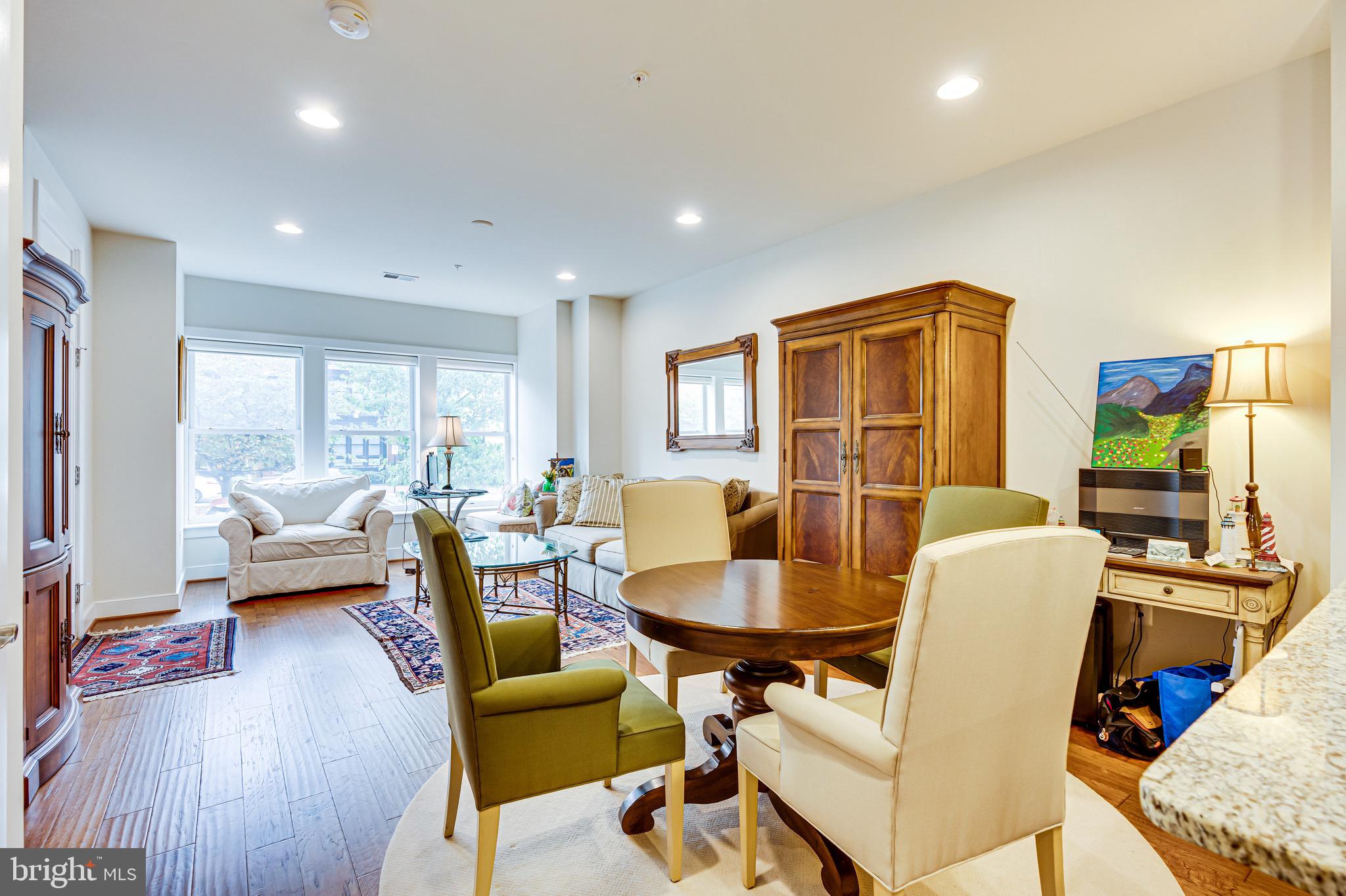 POTOMAC YARD CONDOMINIUM - Residential Lease