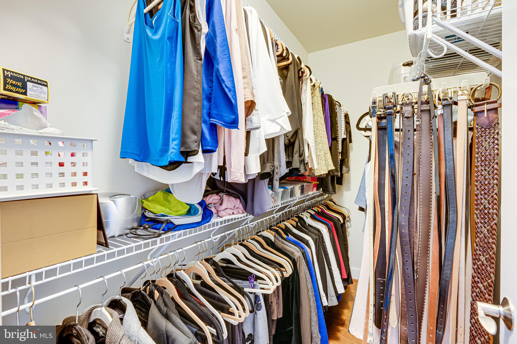 POTOMAC YARD CONDOMINIUM - Residential Lease