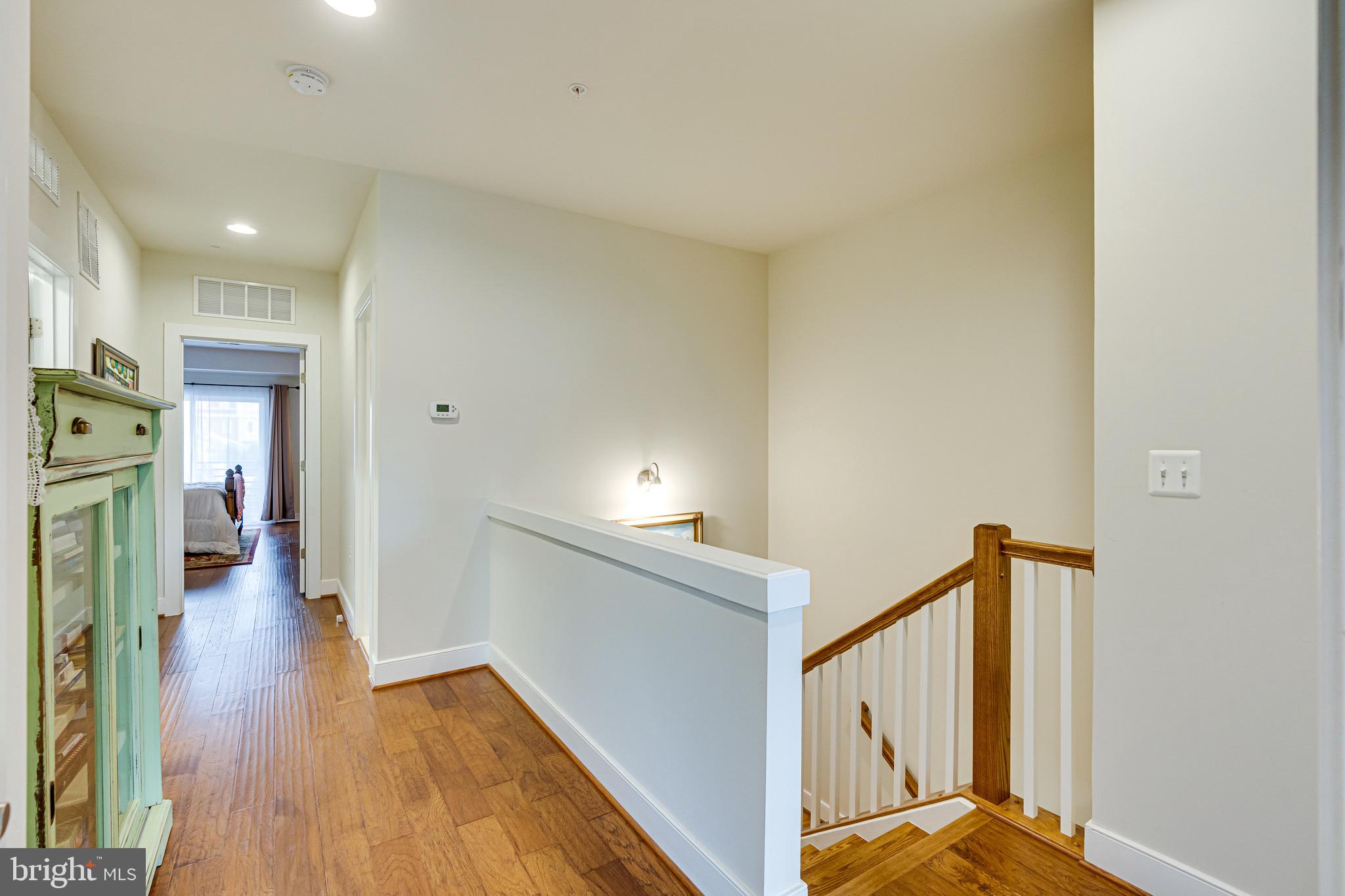 POTOMAC YARD CONDOMINIUM - Residential Lease