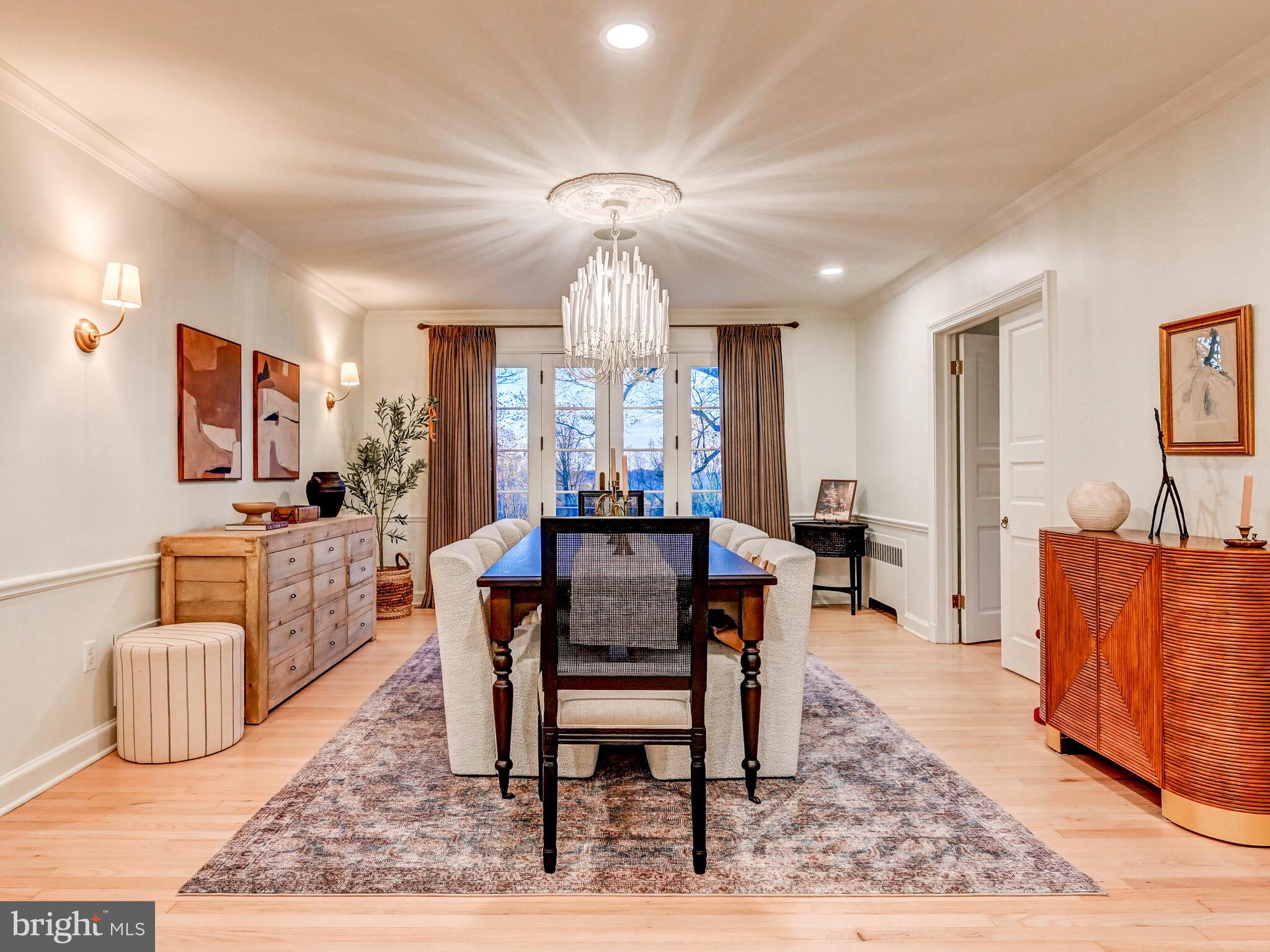 FALLS ROAD CORRIDOR - Residential