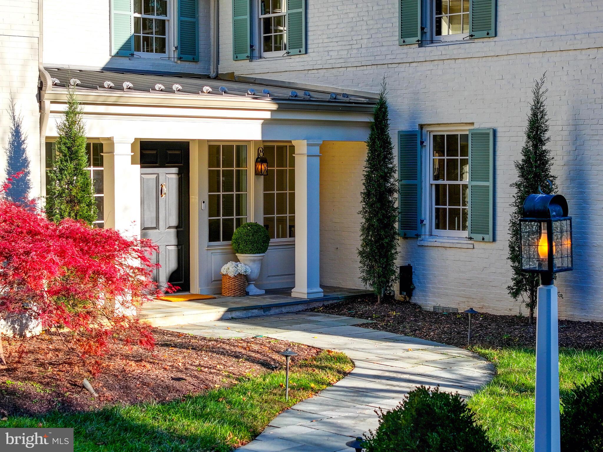 FALLS ROAD CORRIDOR - Residential