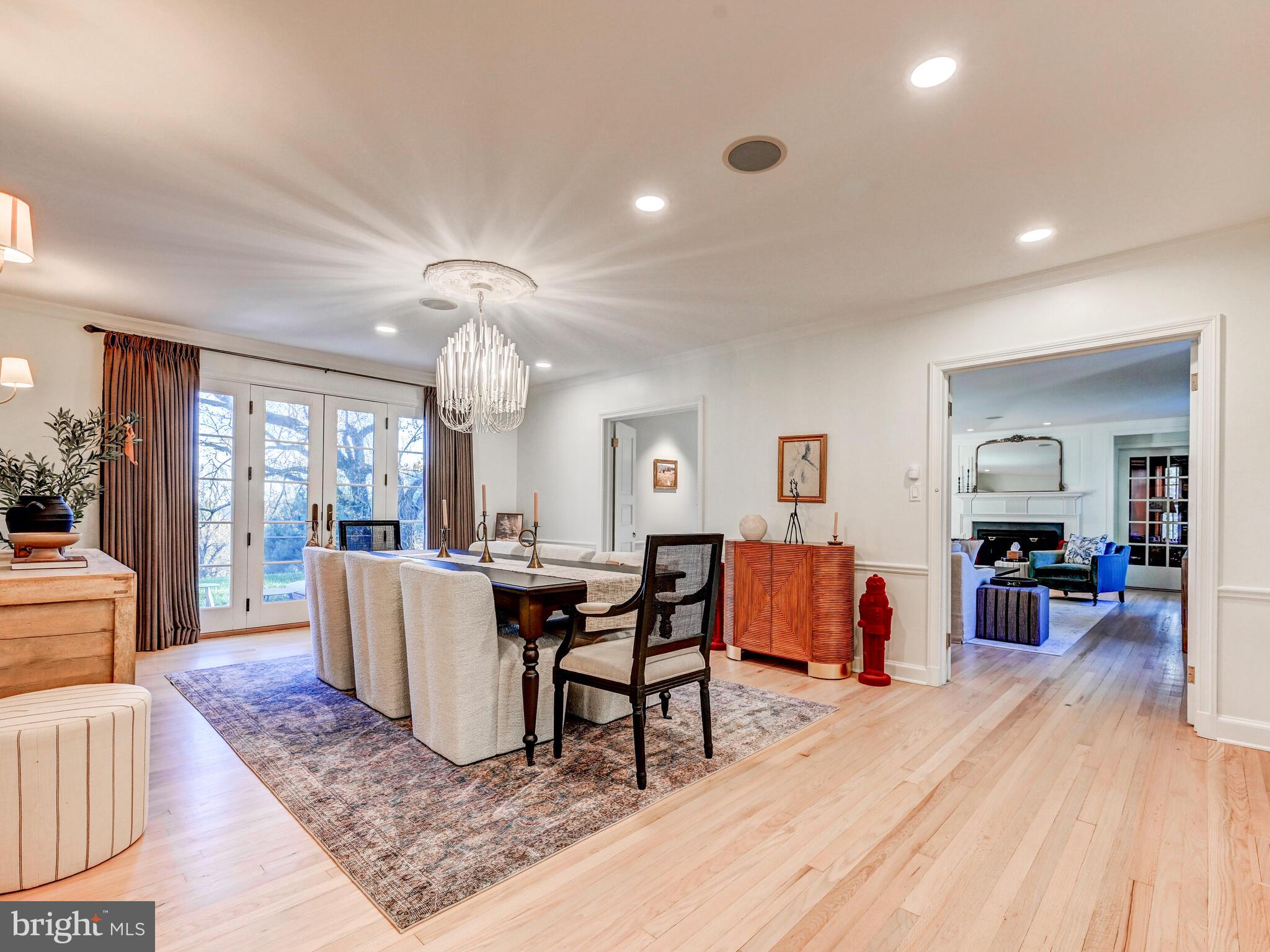 FALLS ROAD CORRIDOR - Residential